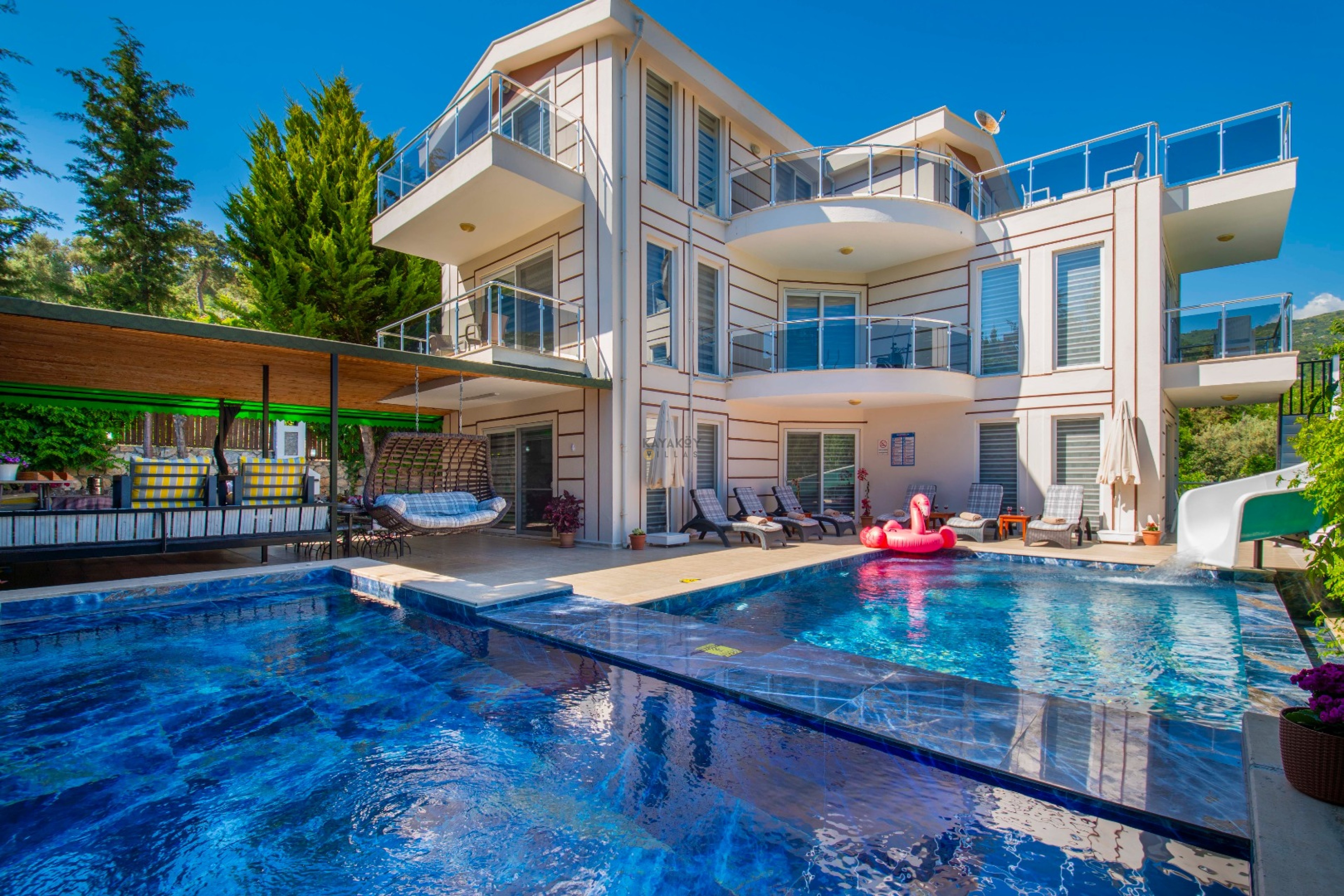 Villa Main