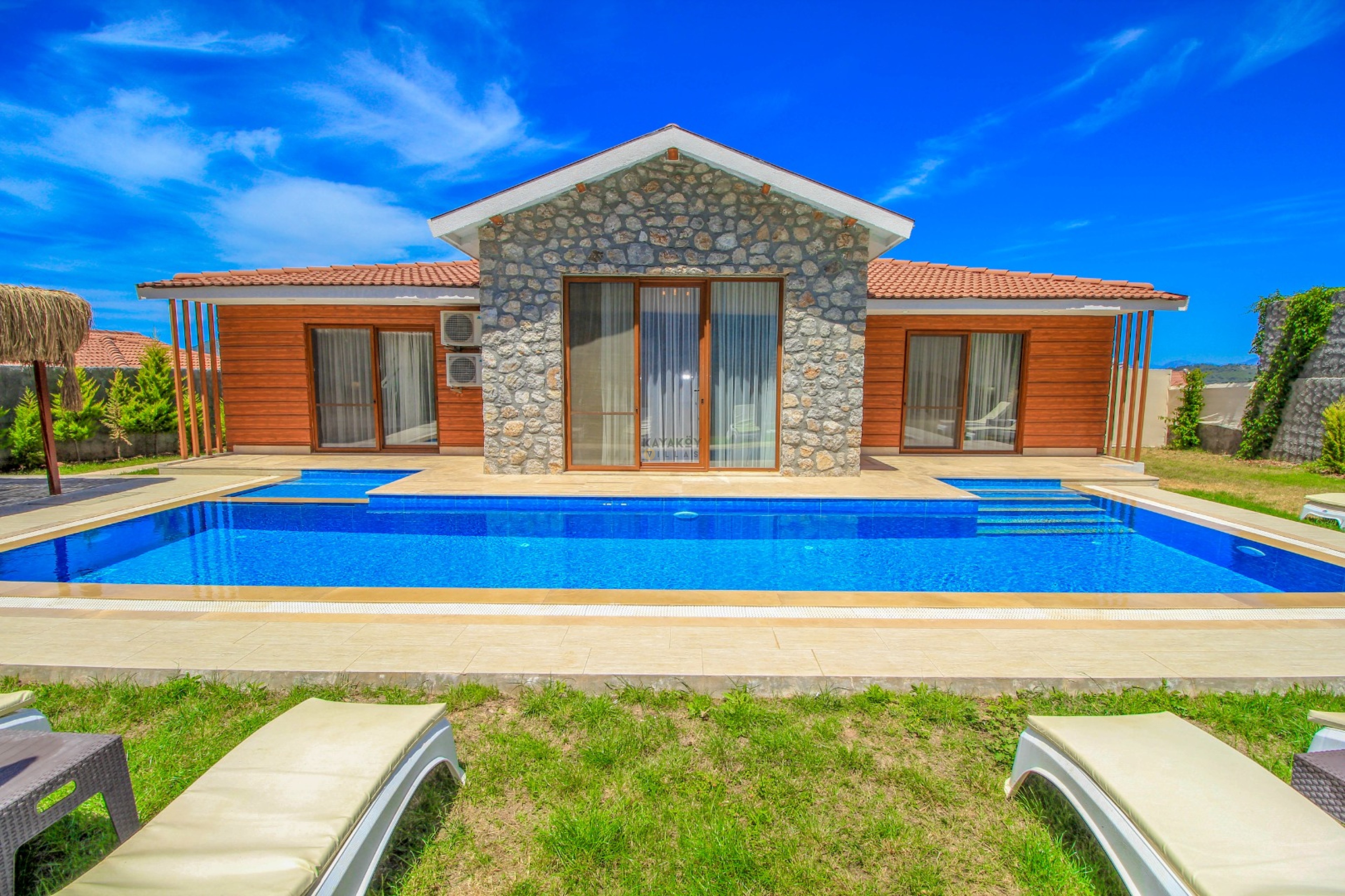Villa Main