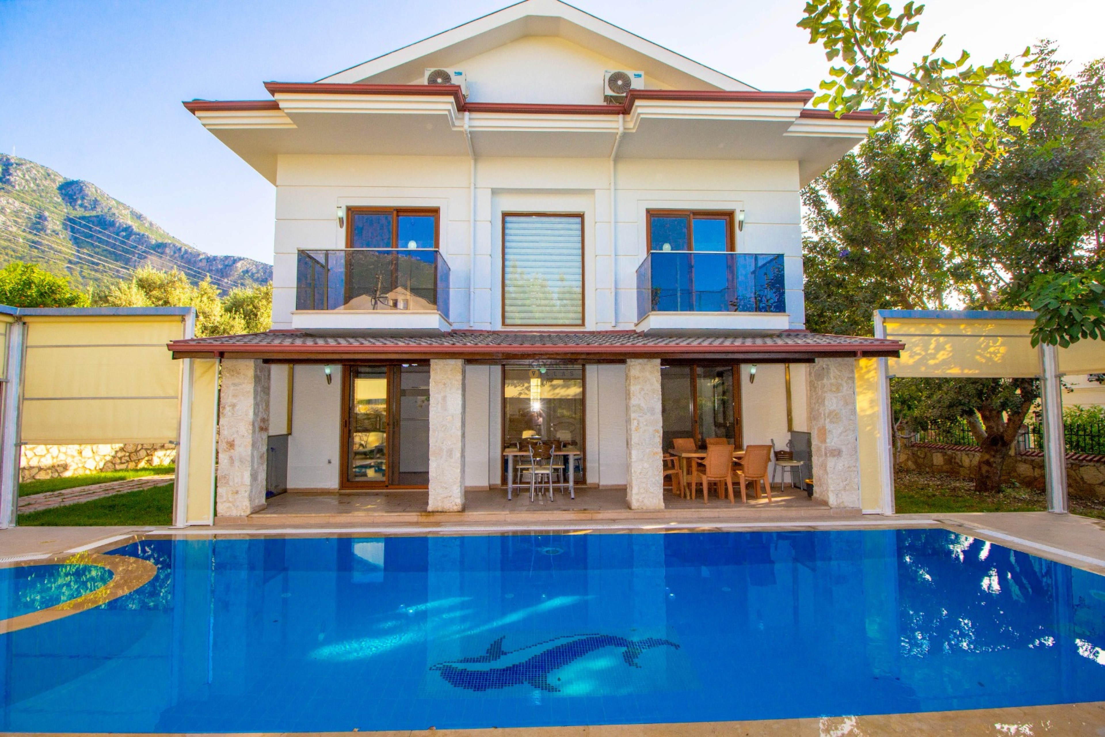 Villa Main