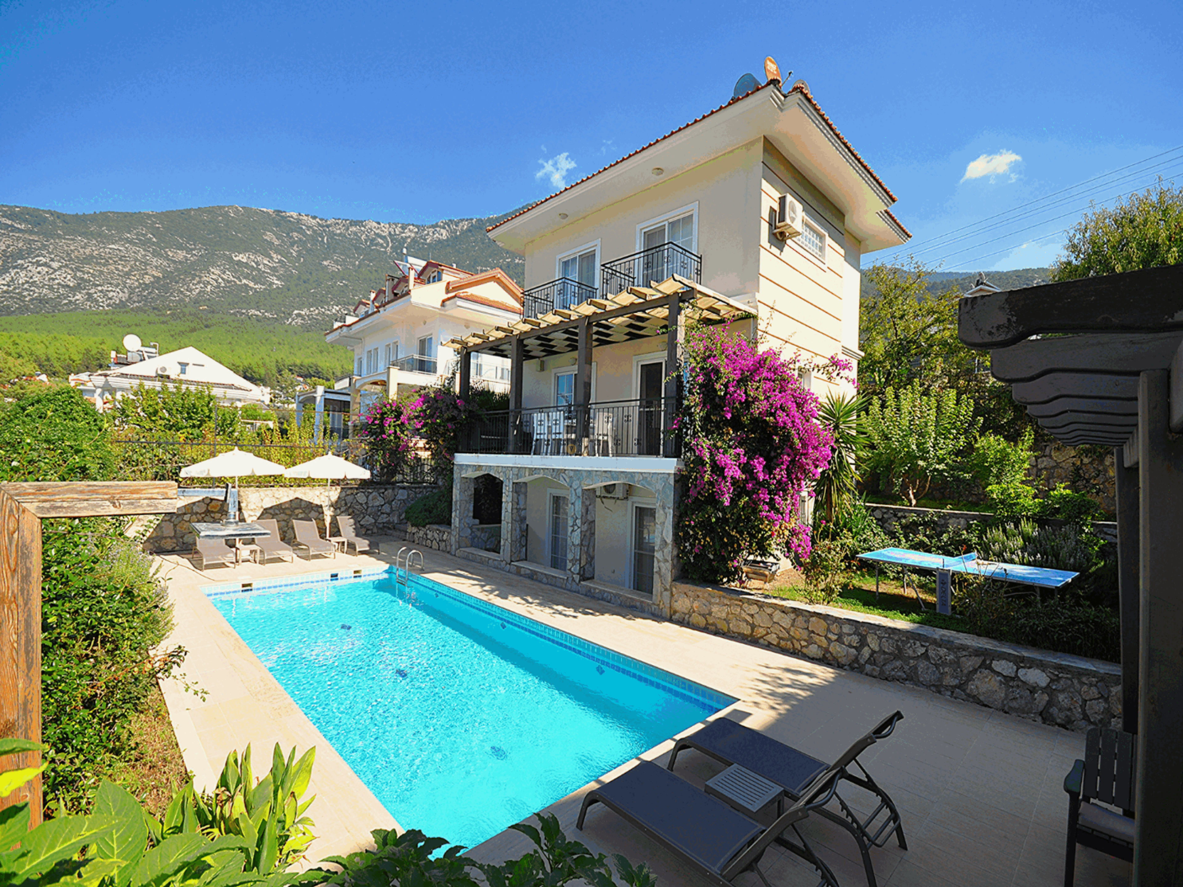 Villa Main