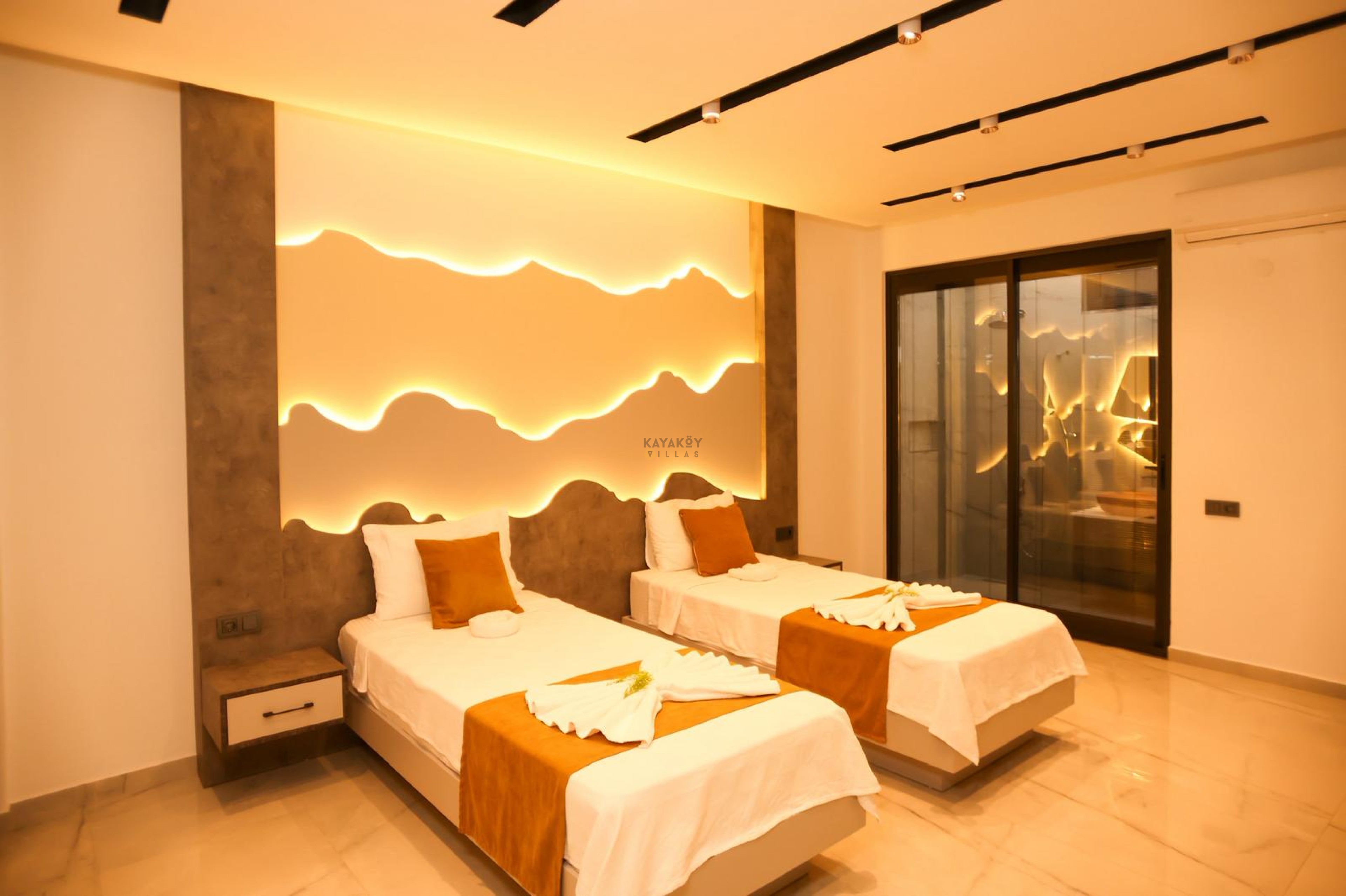 Gallery 2