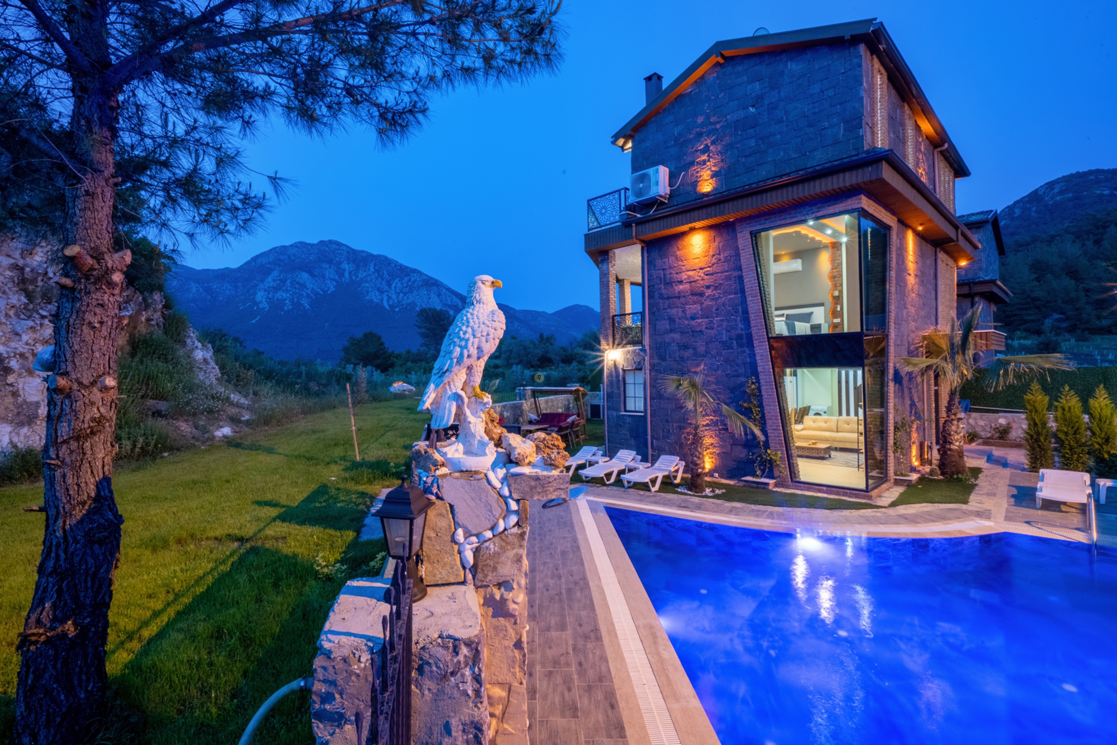 Villa Main