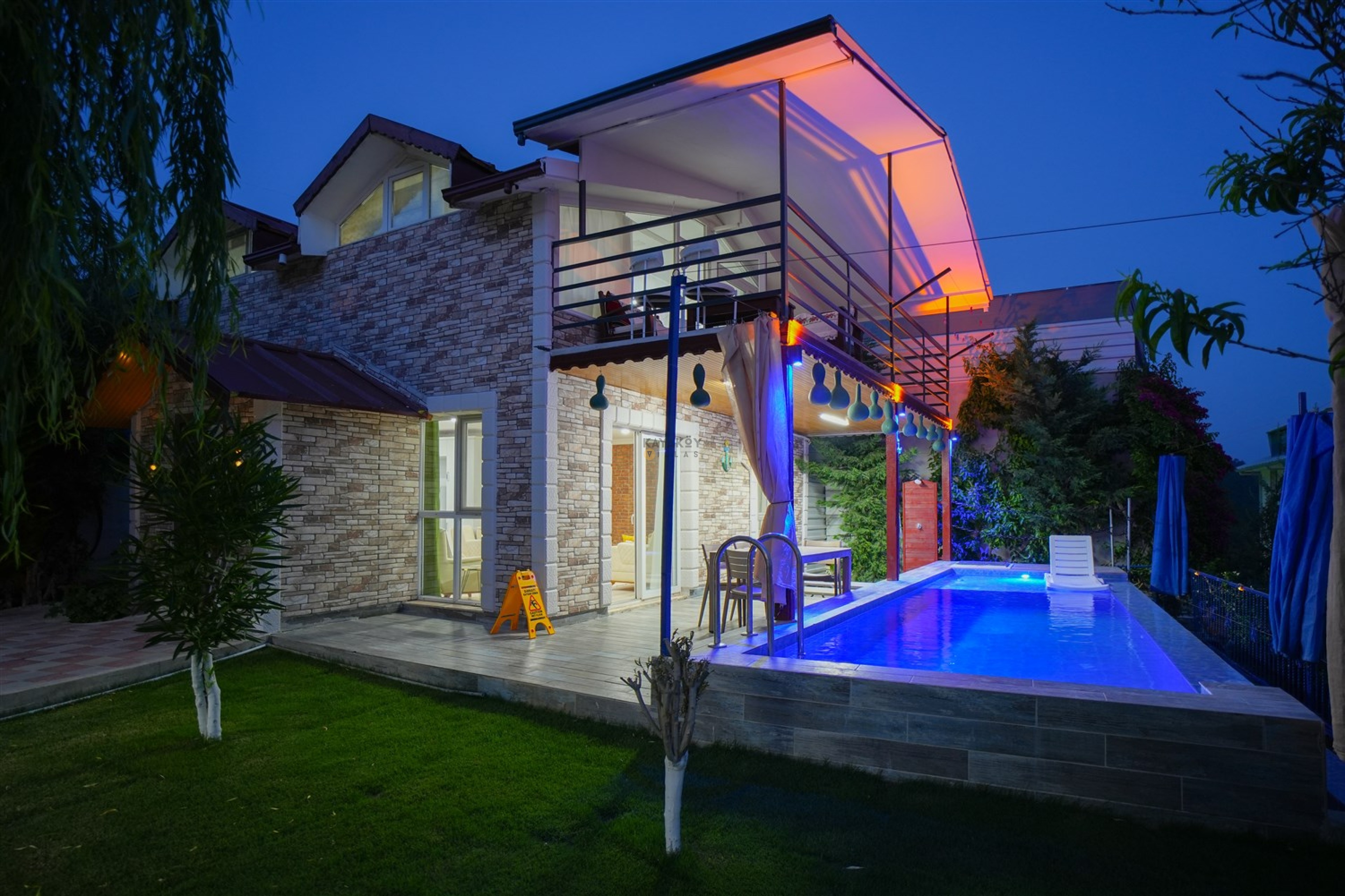 Villa Main
