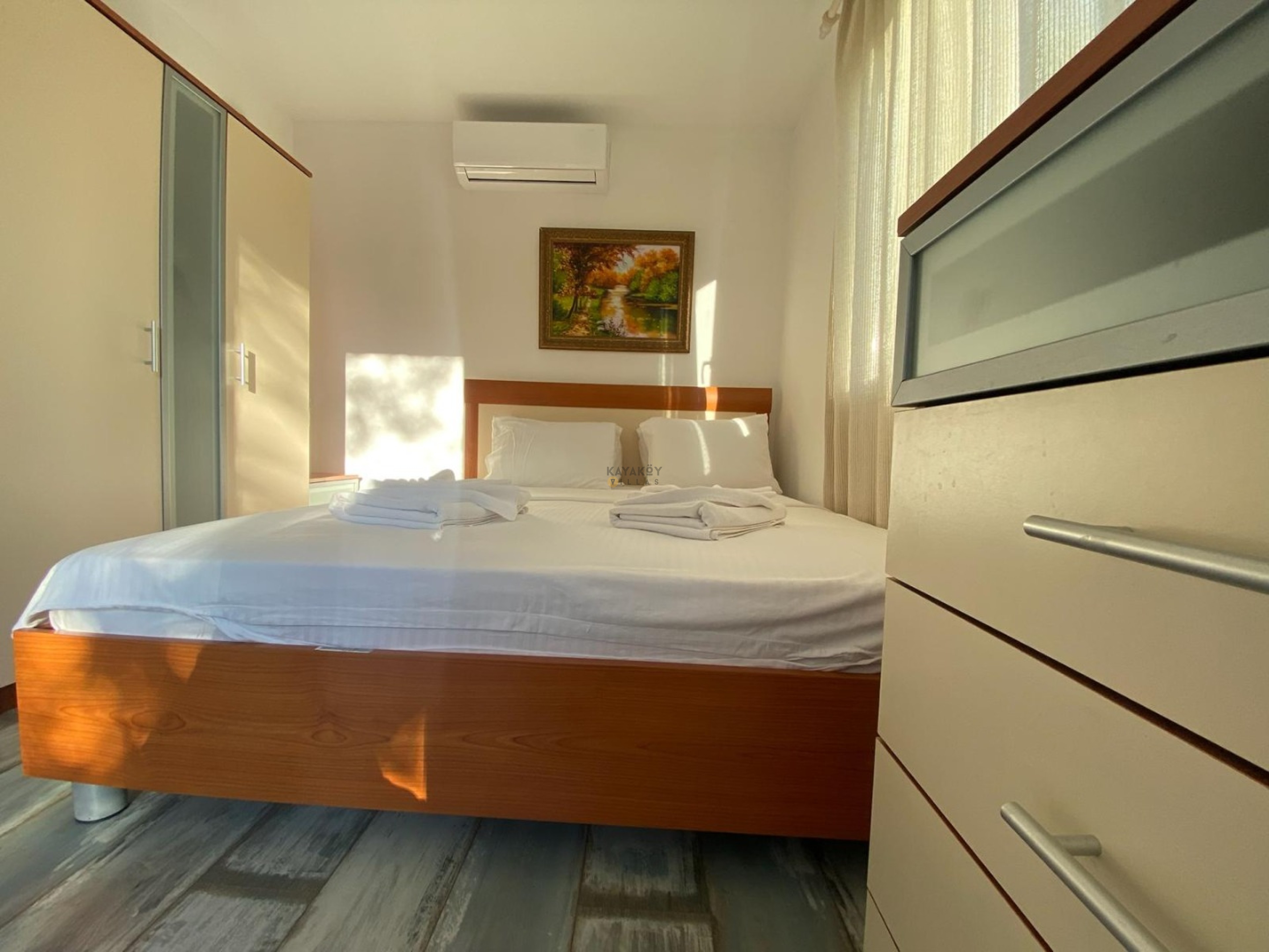 Mobile Gallery 10