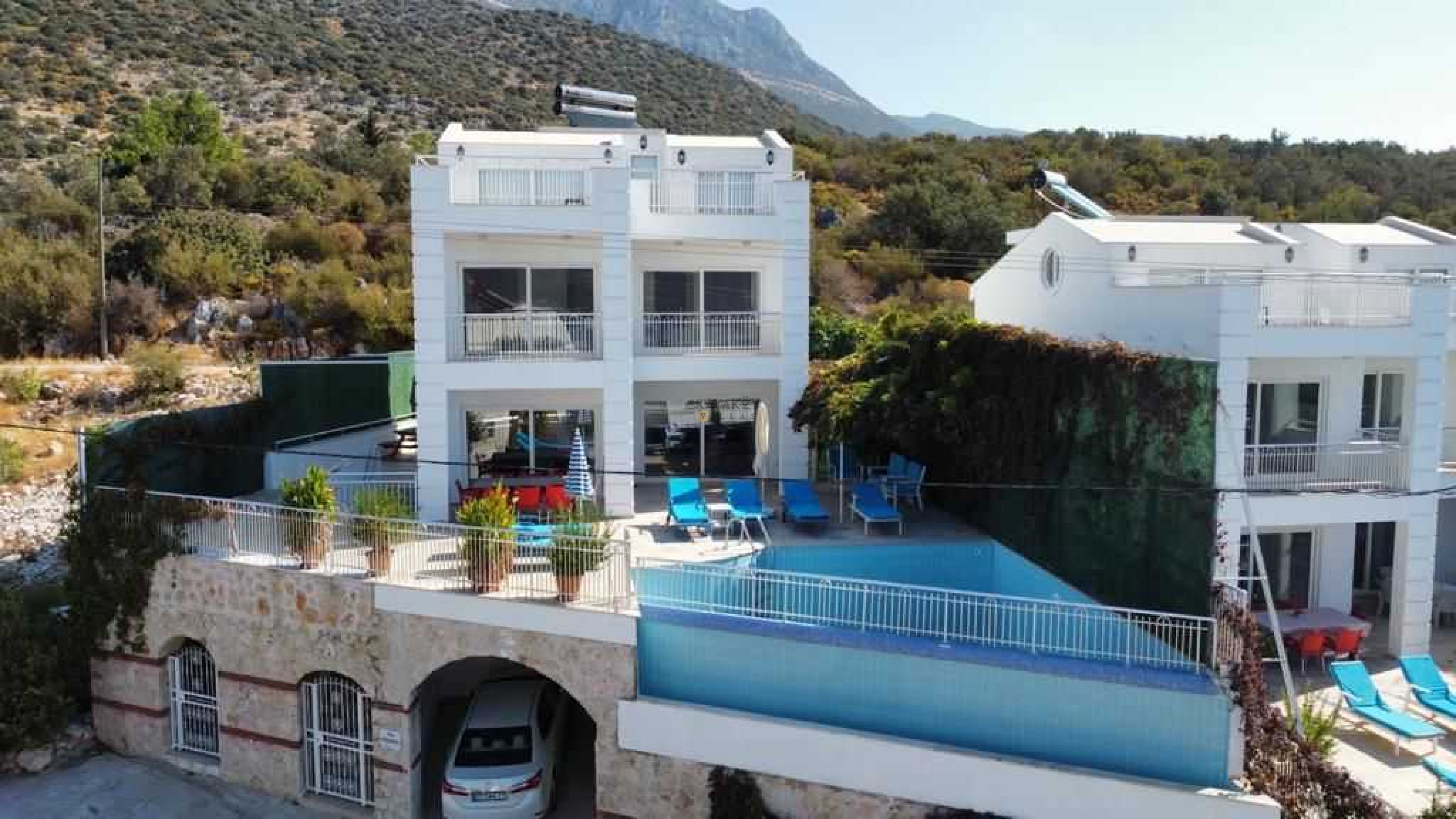 Villa Main