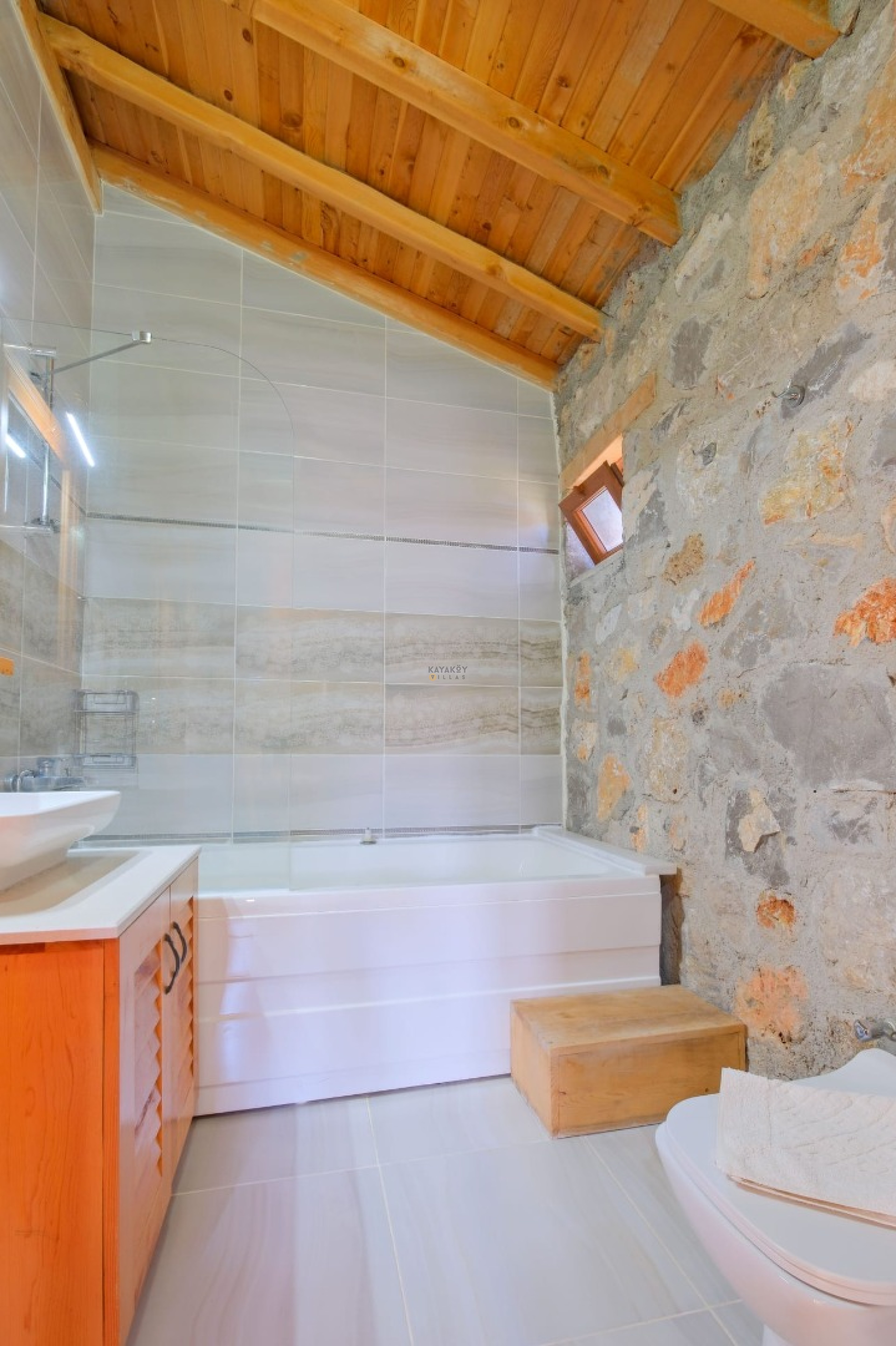 Gallery 4