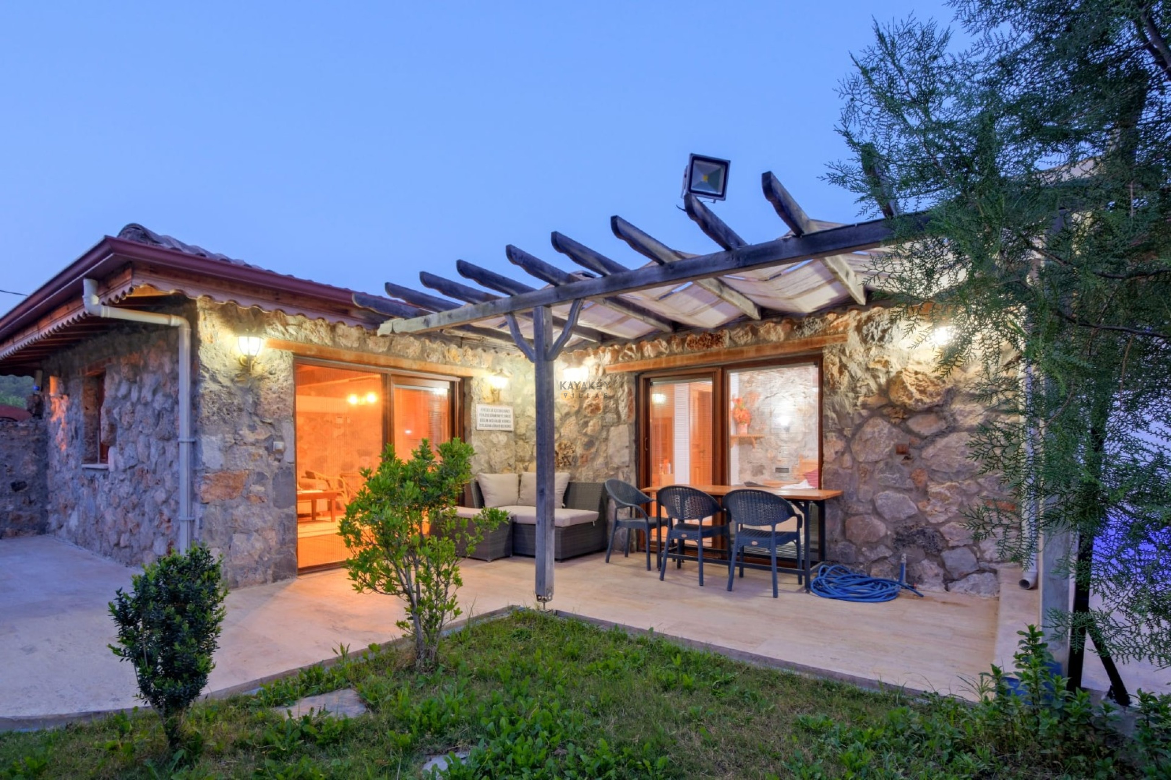 Villa Main