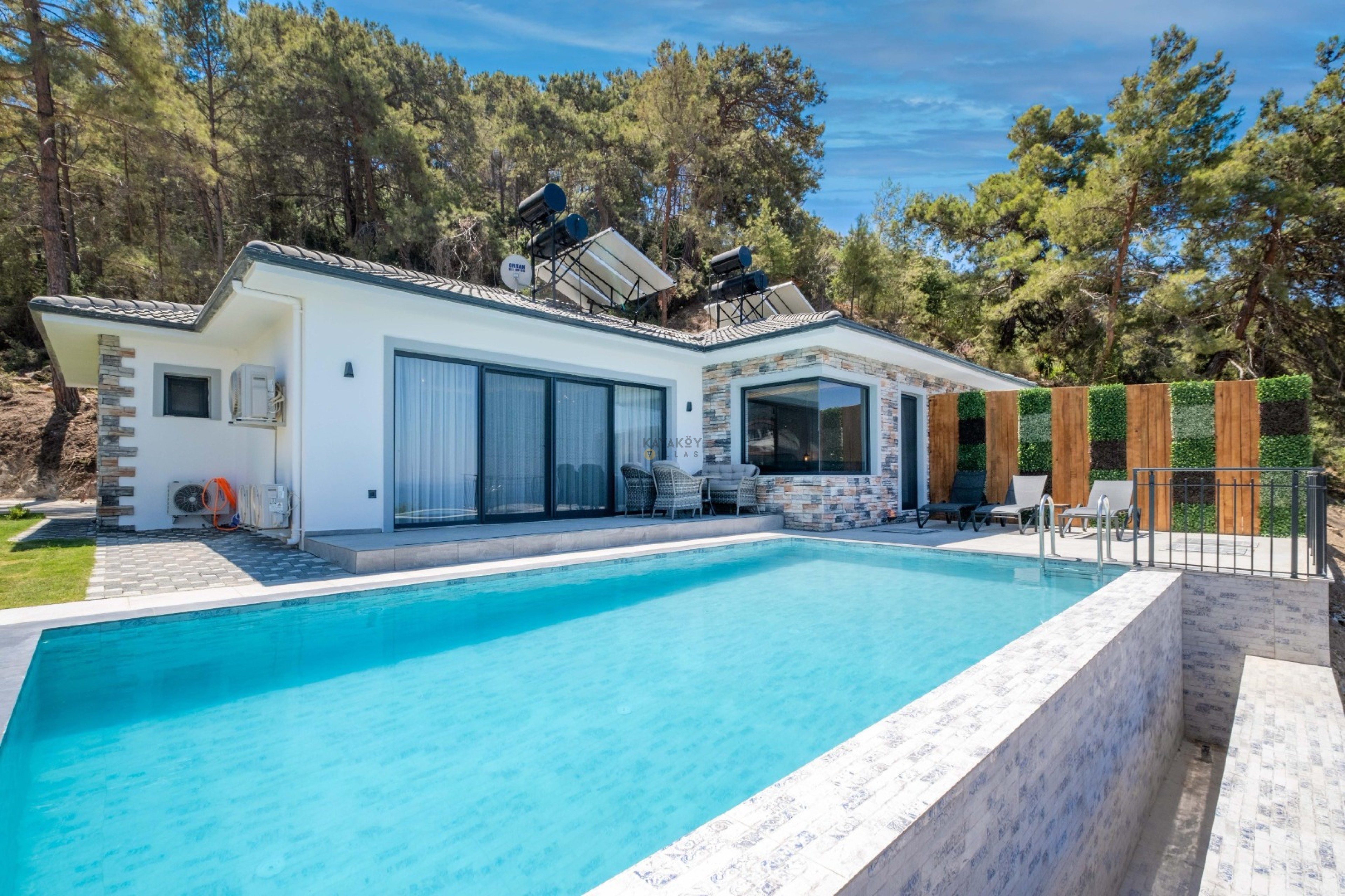 Villa Main