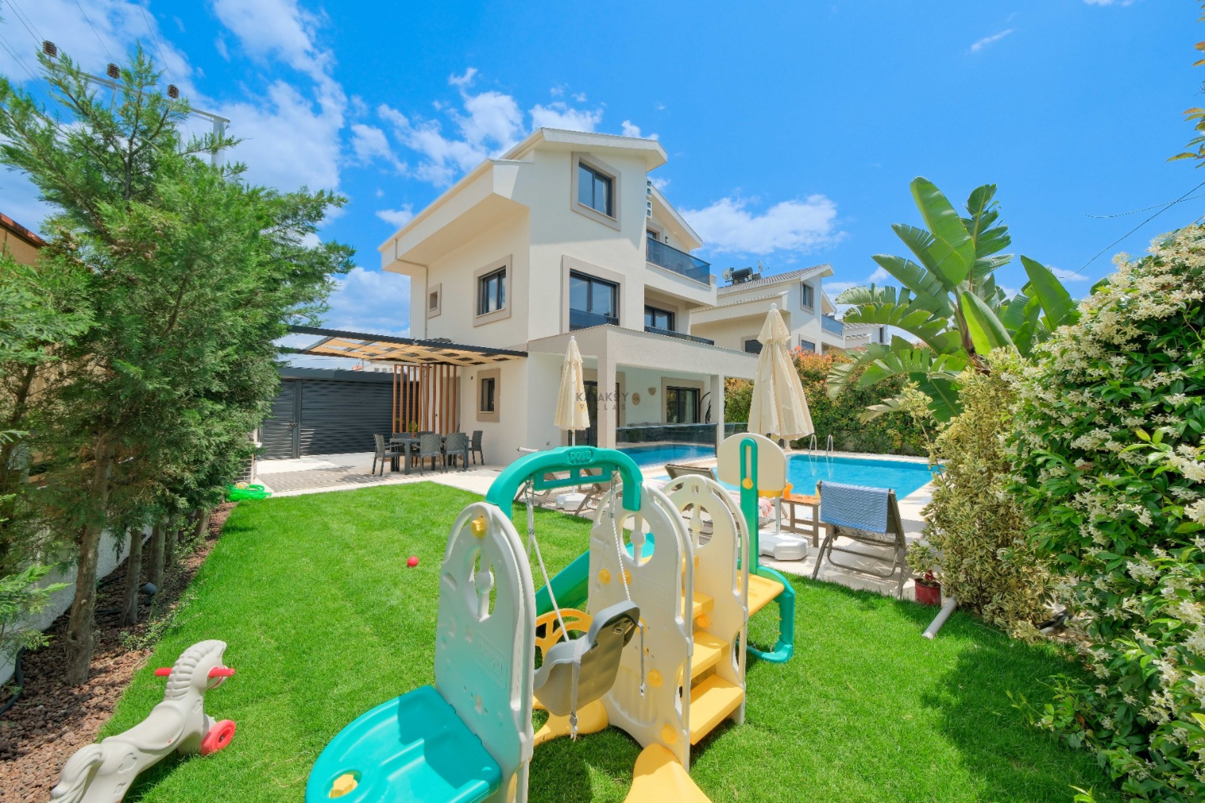 Villa Main