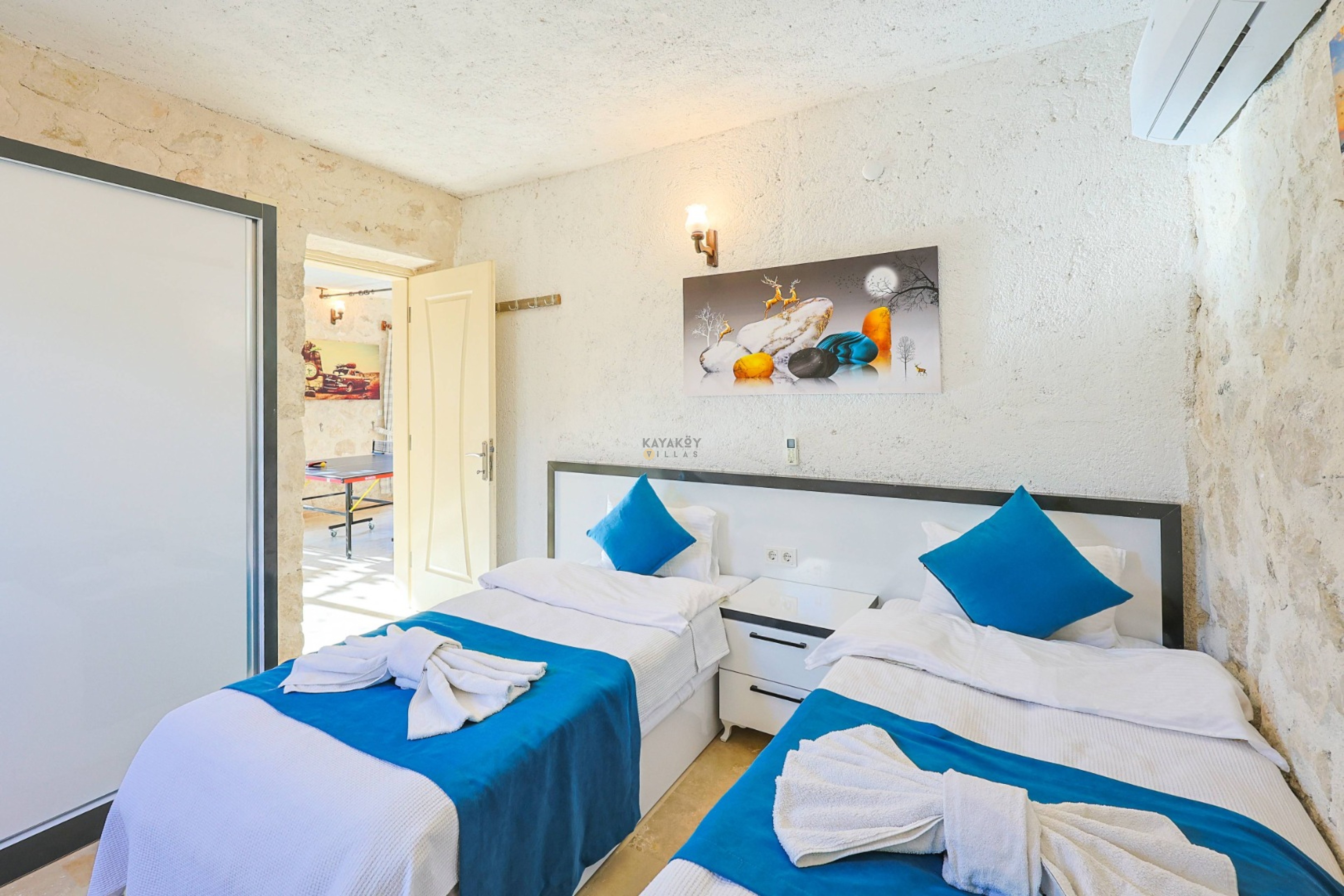 Gallery 4