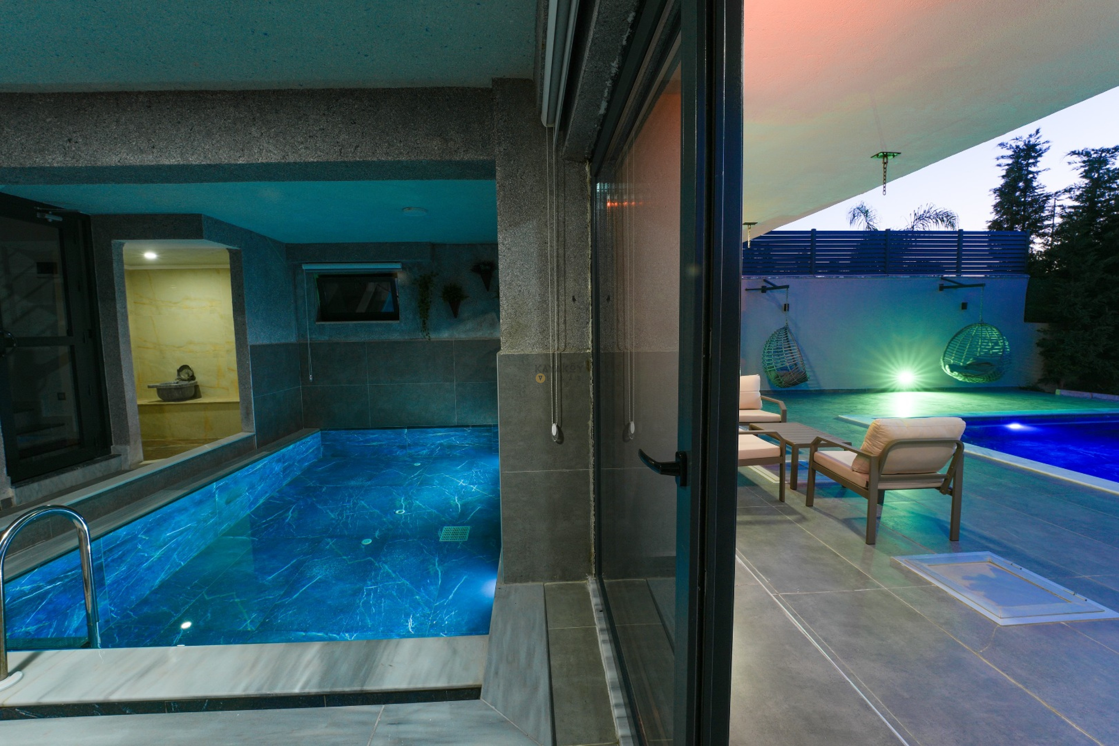 Mobile Gallery 5