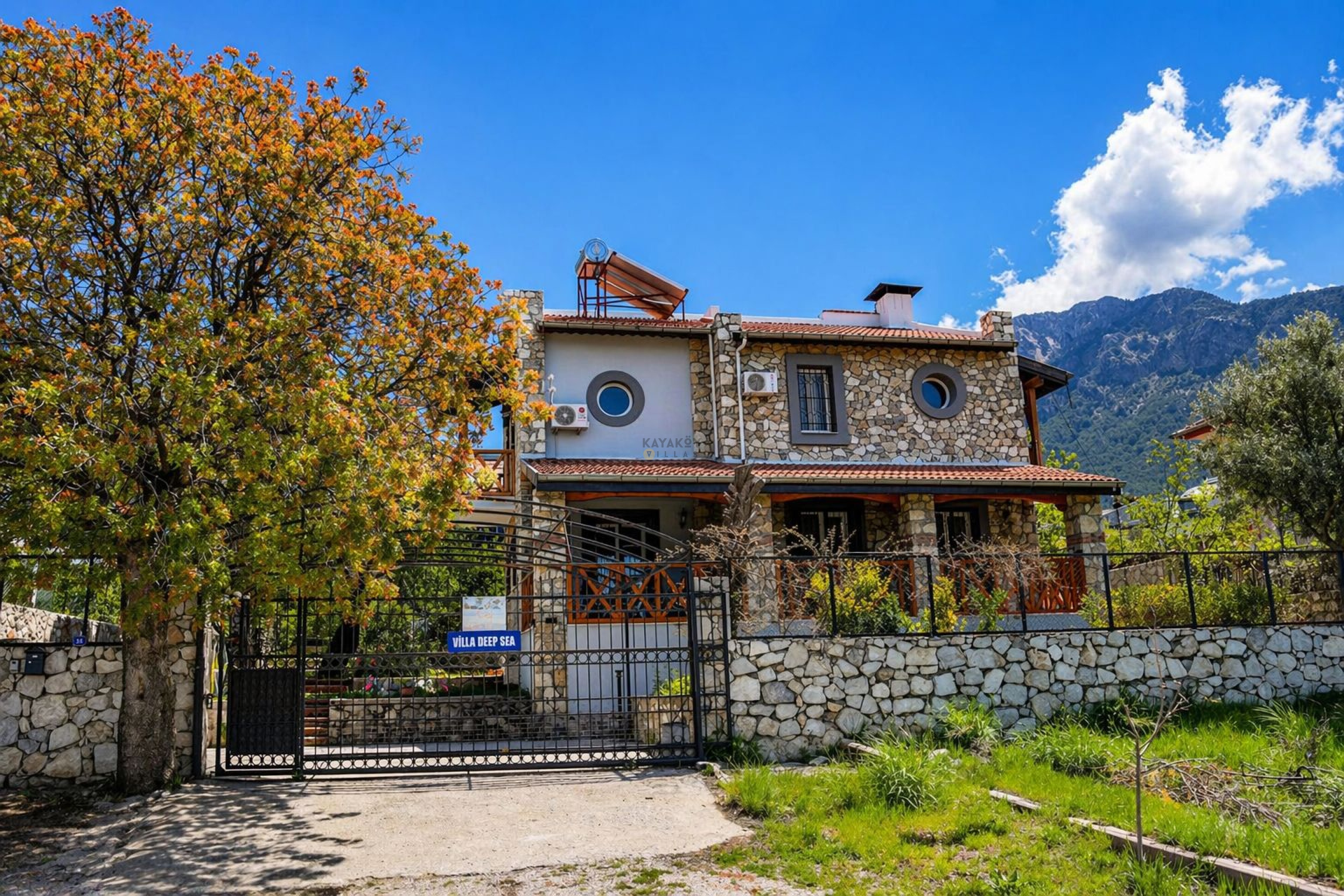 Villa Main
