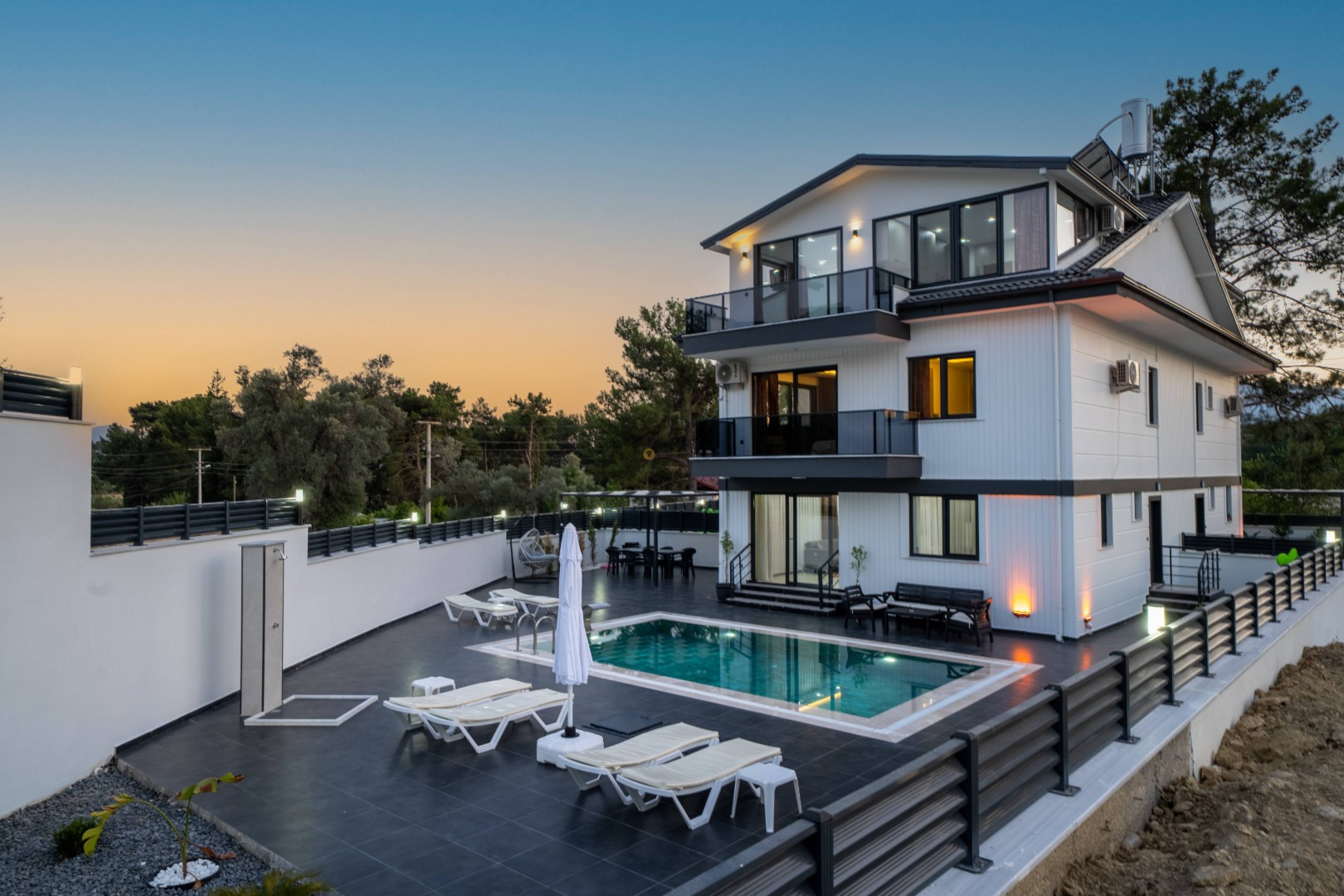 Mobile Gallery 19