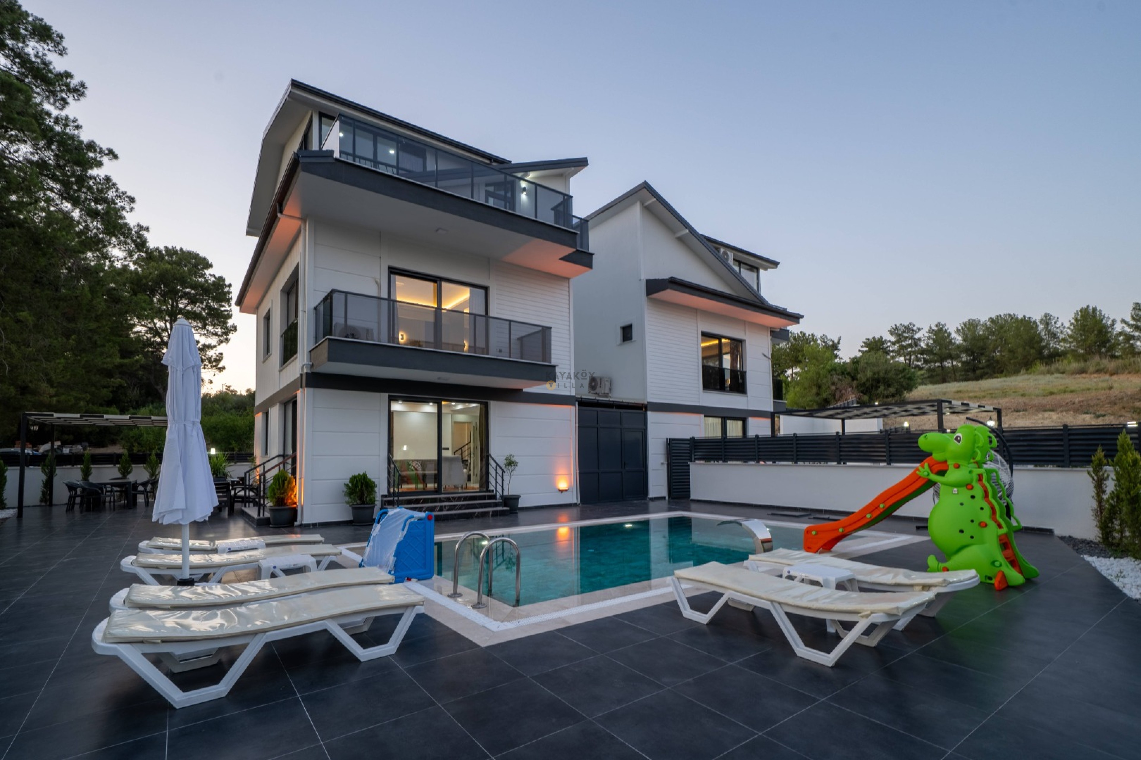Villa Main