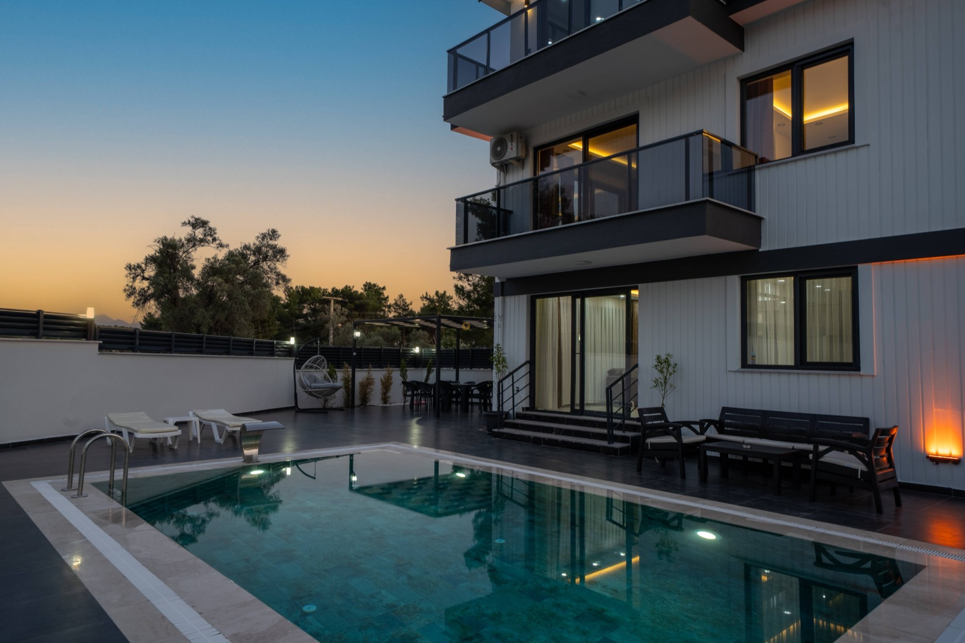 Mobile Gallery 23