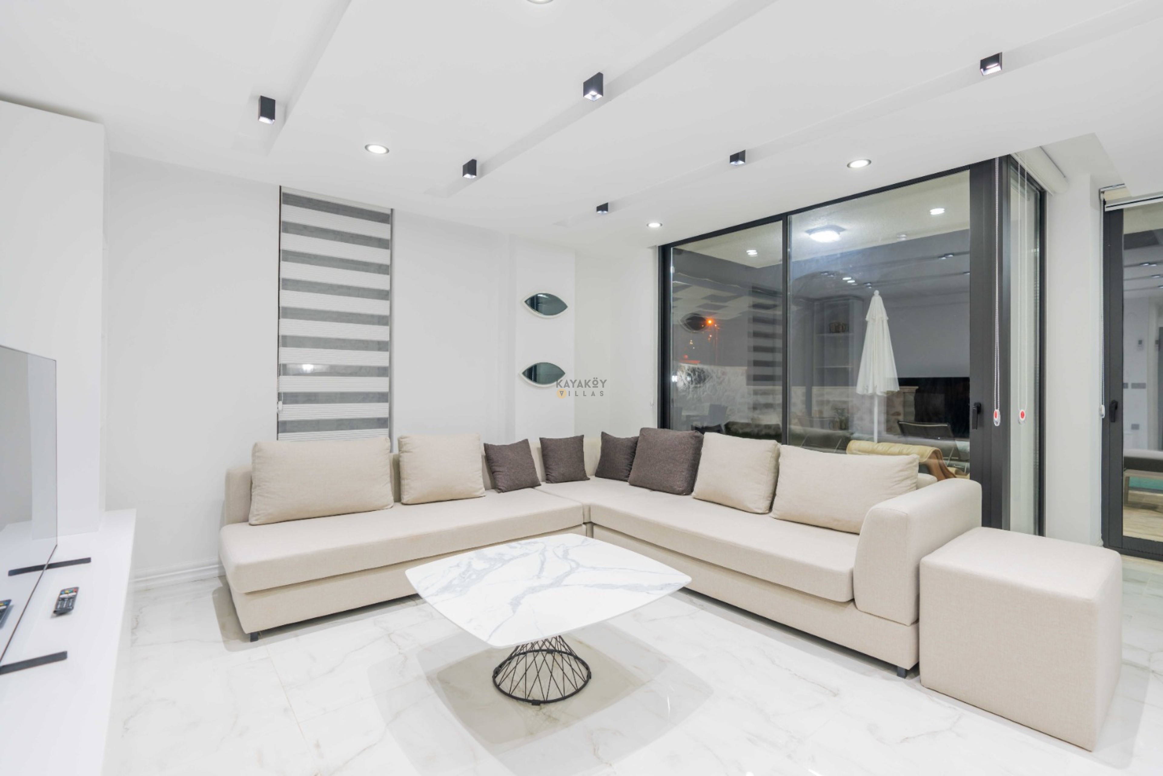 Mobile Gallery 31