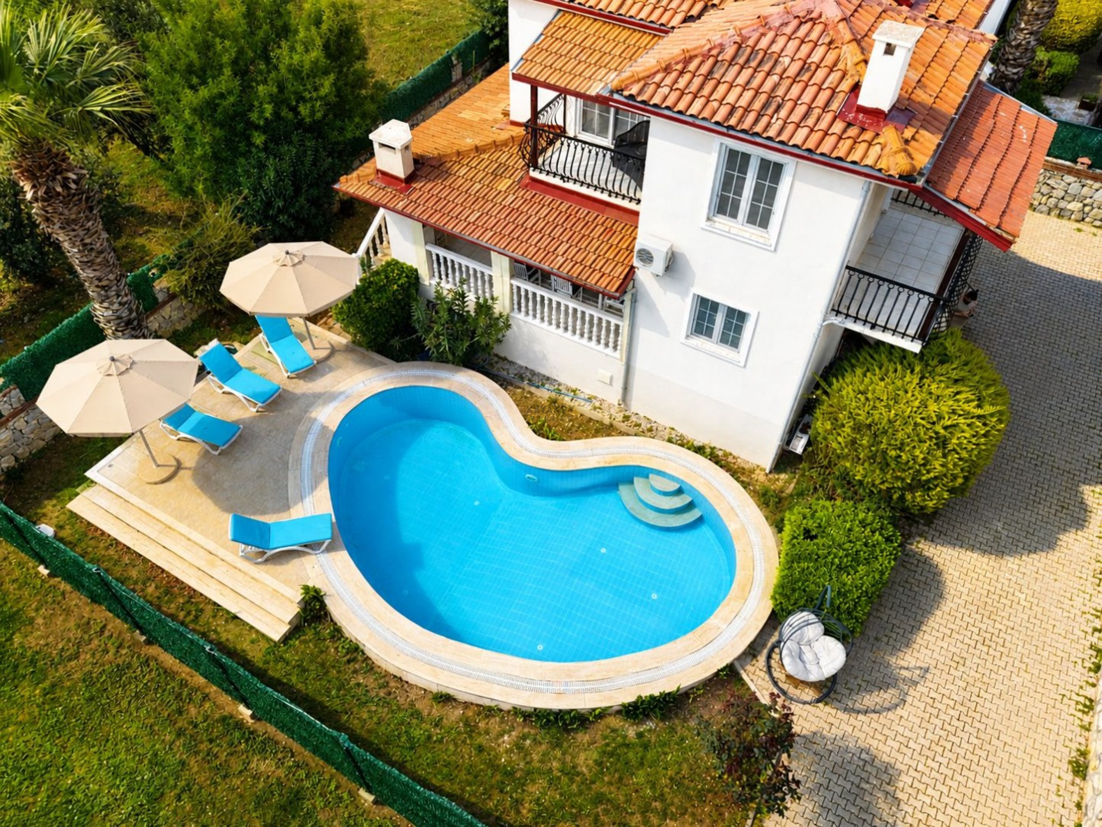 Mobile Gallery 28