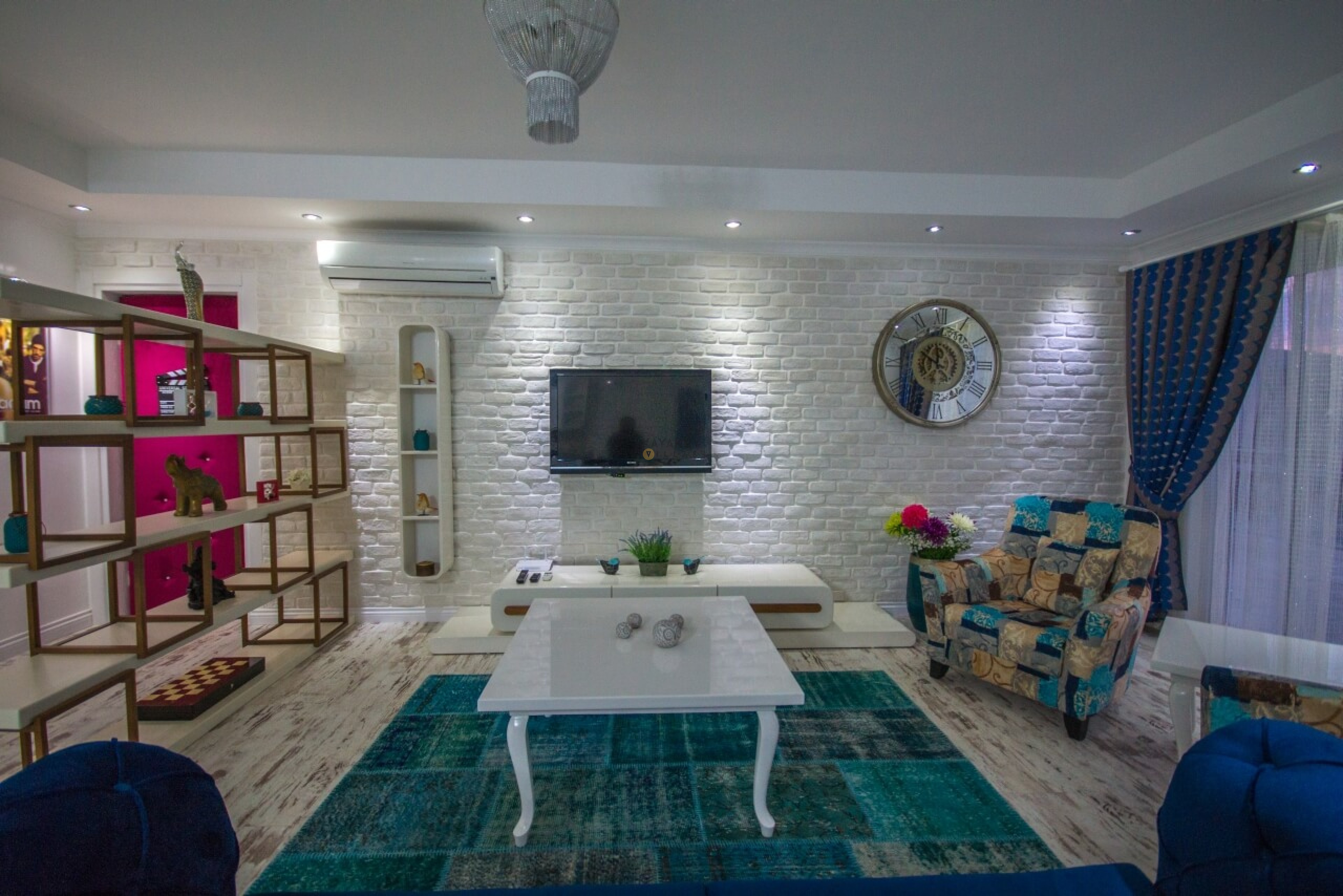Gallery 4