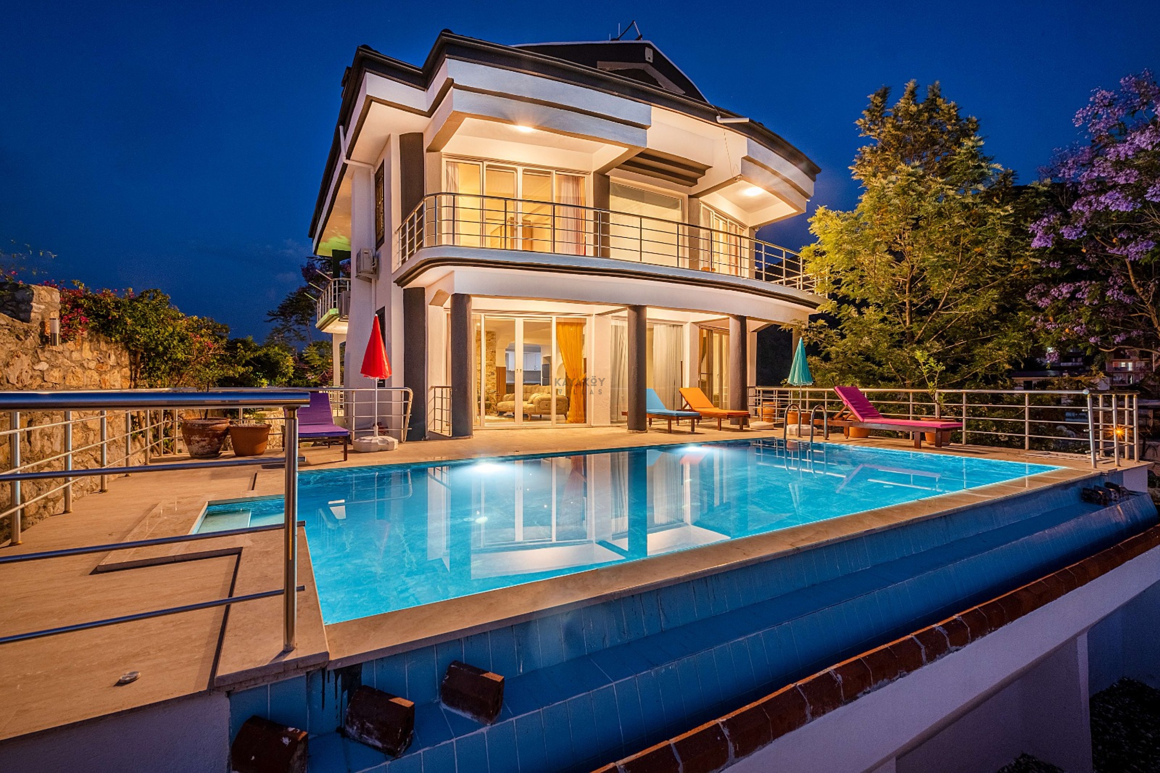 Villa Main