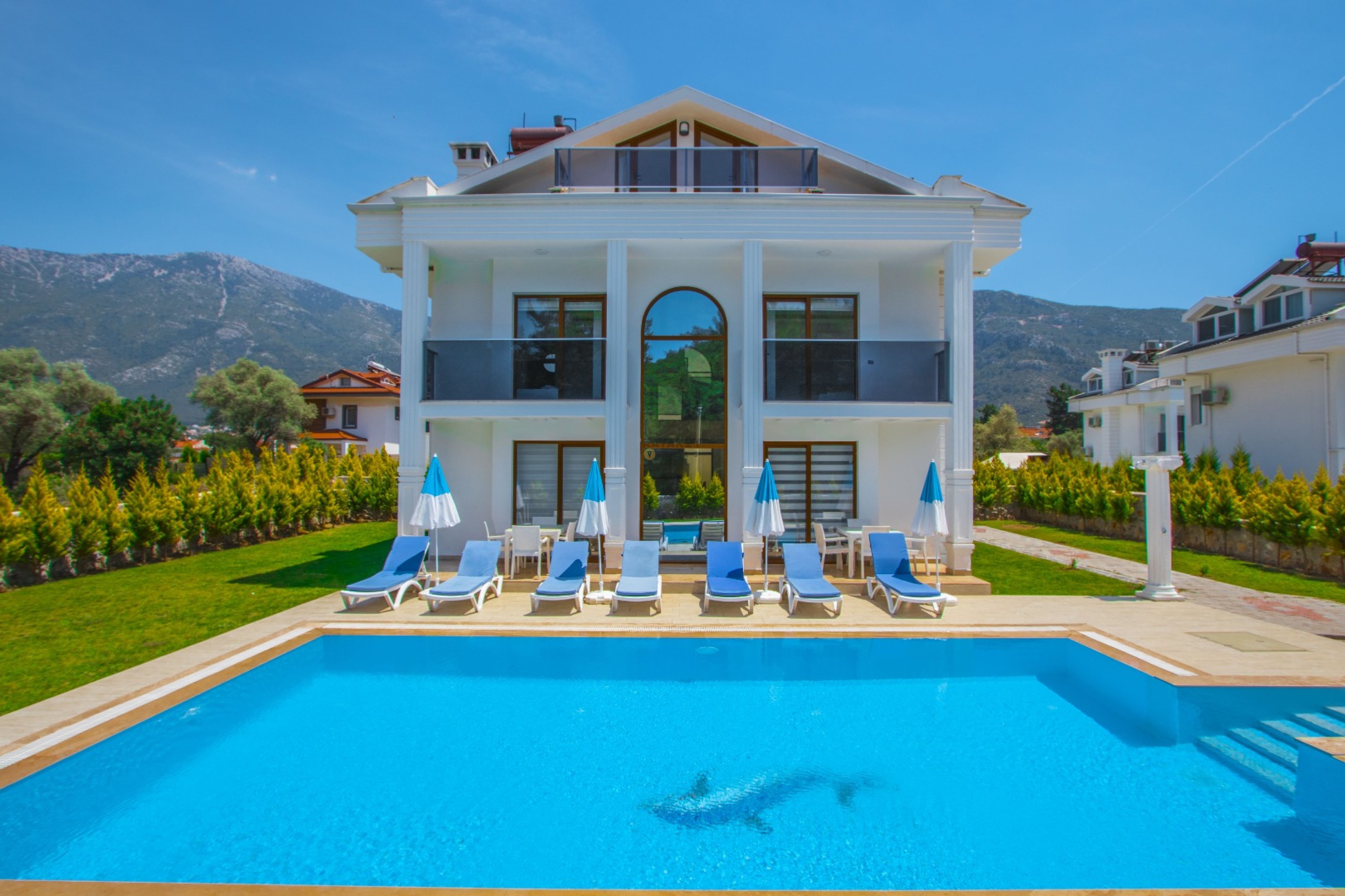 Villa Main