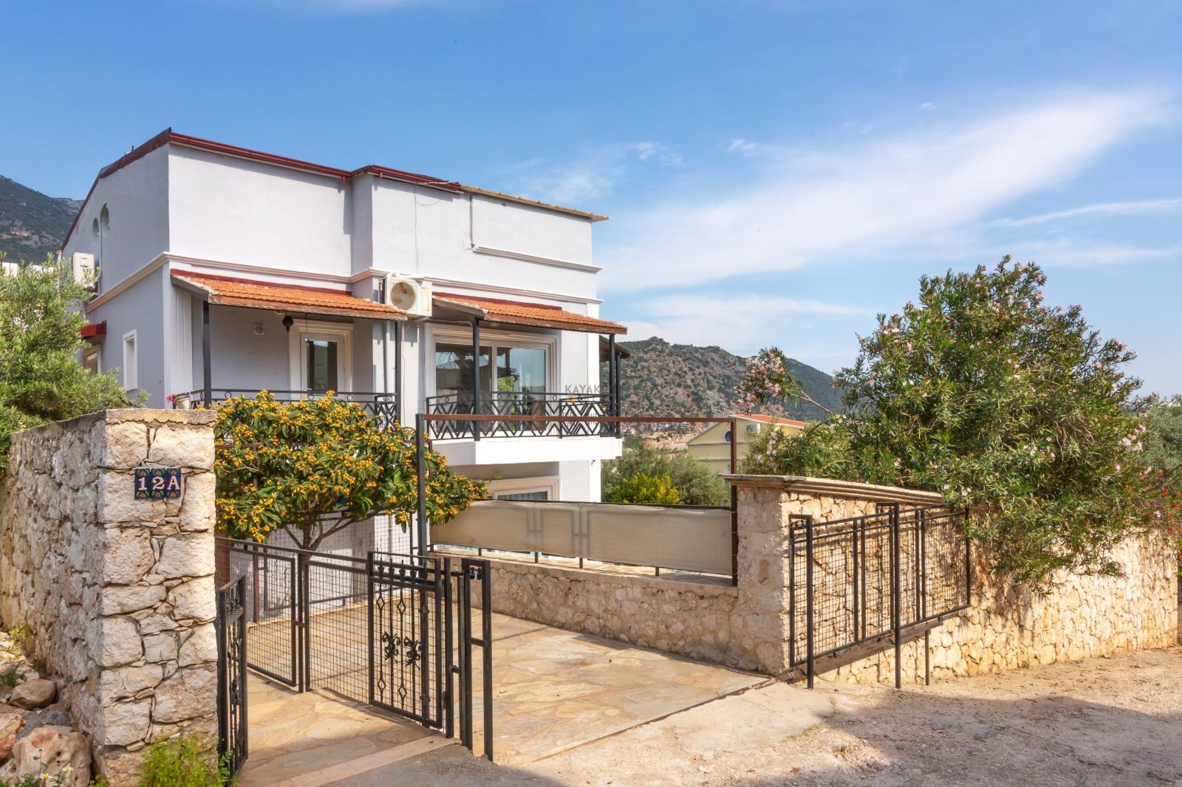 Villa Main
