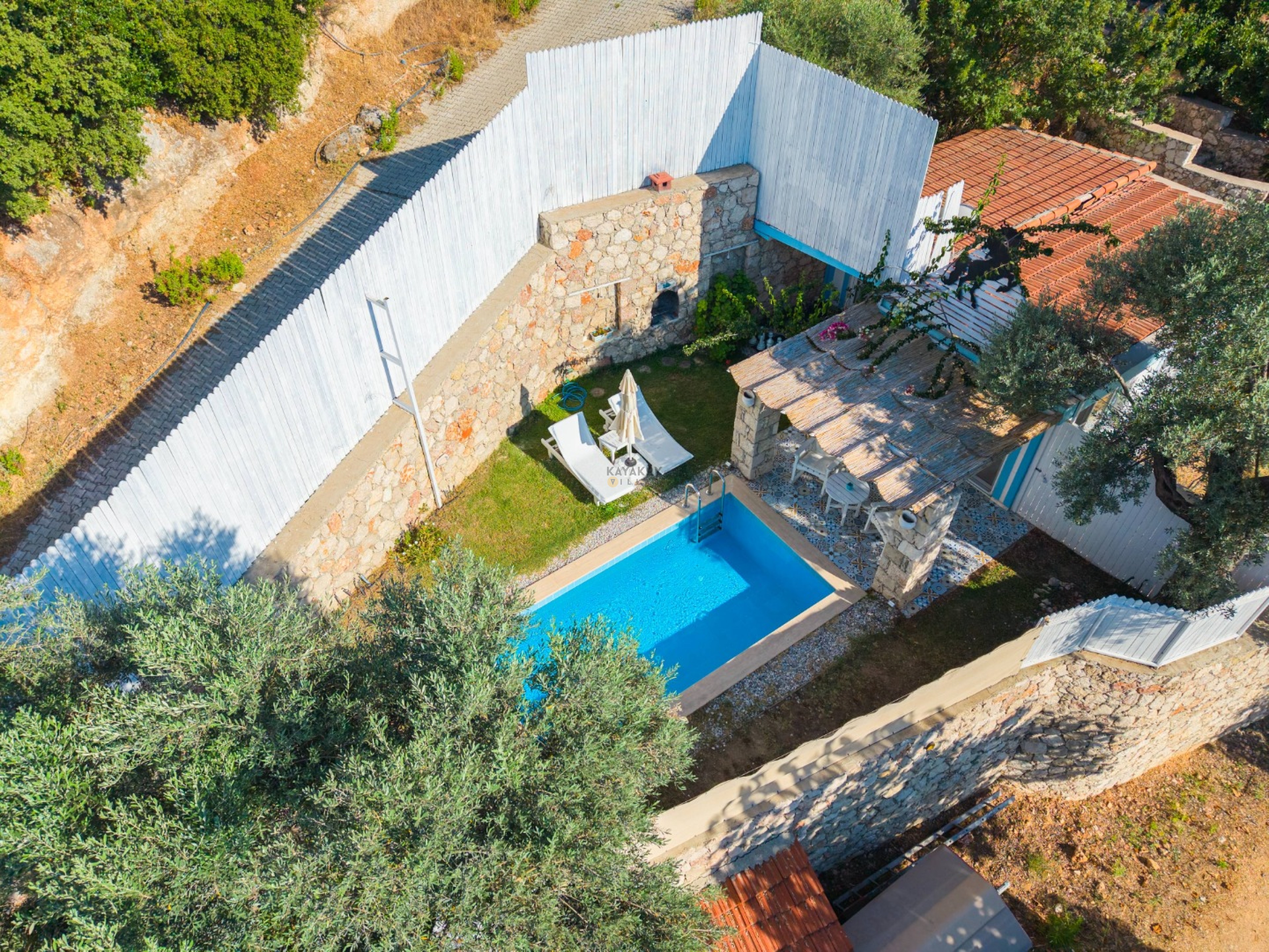 Mobile Gallery 8