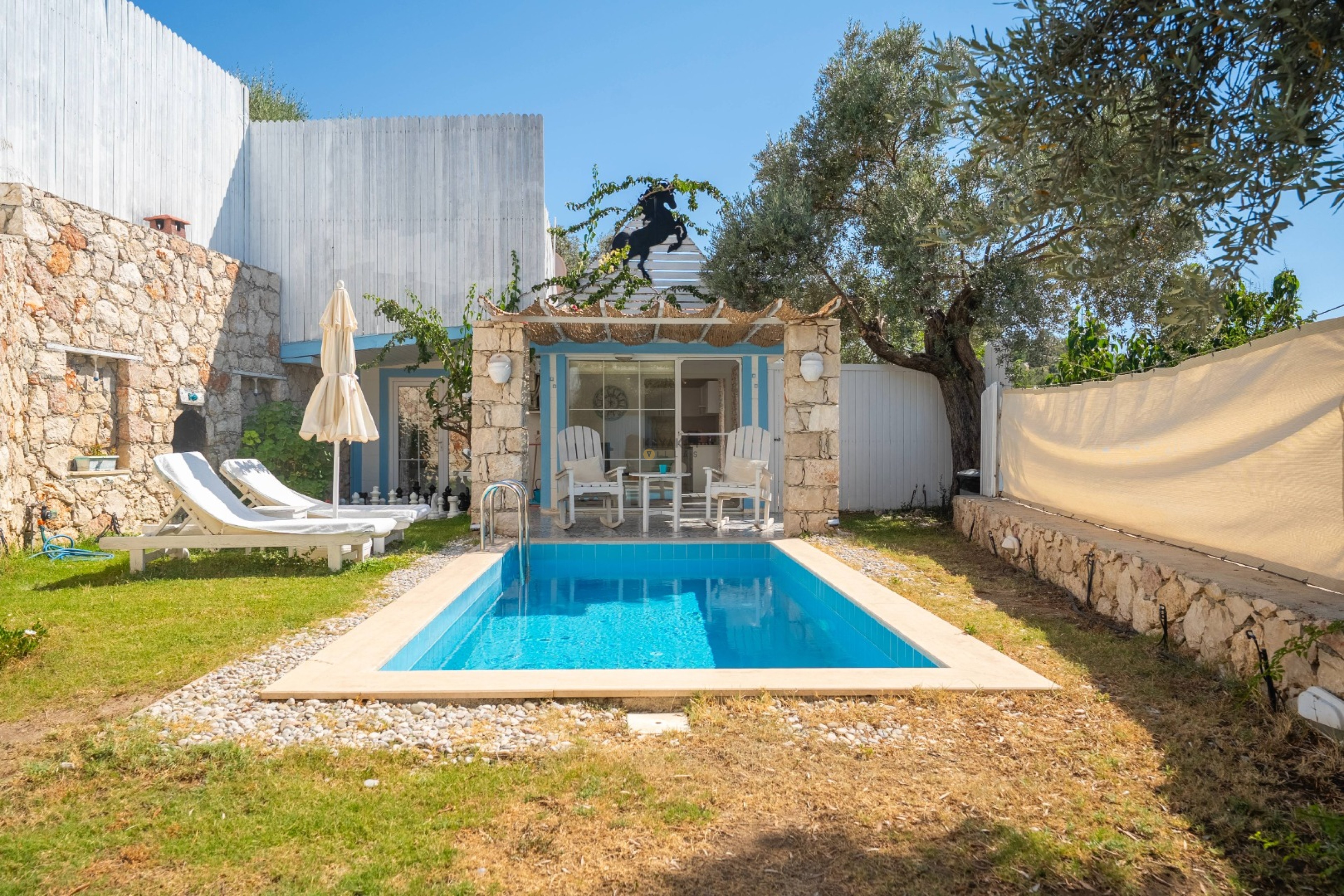 Villa Main