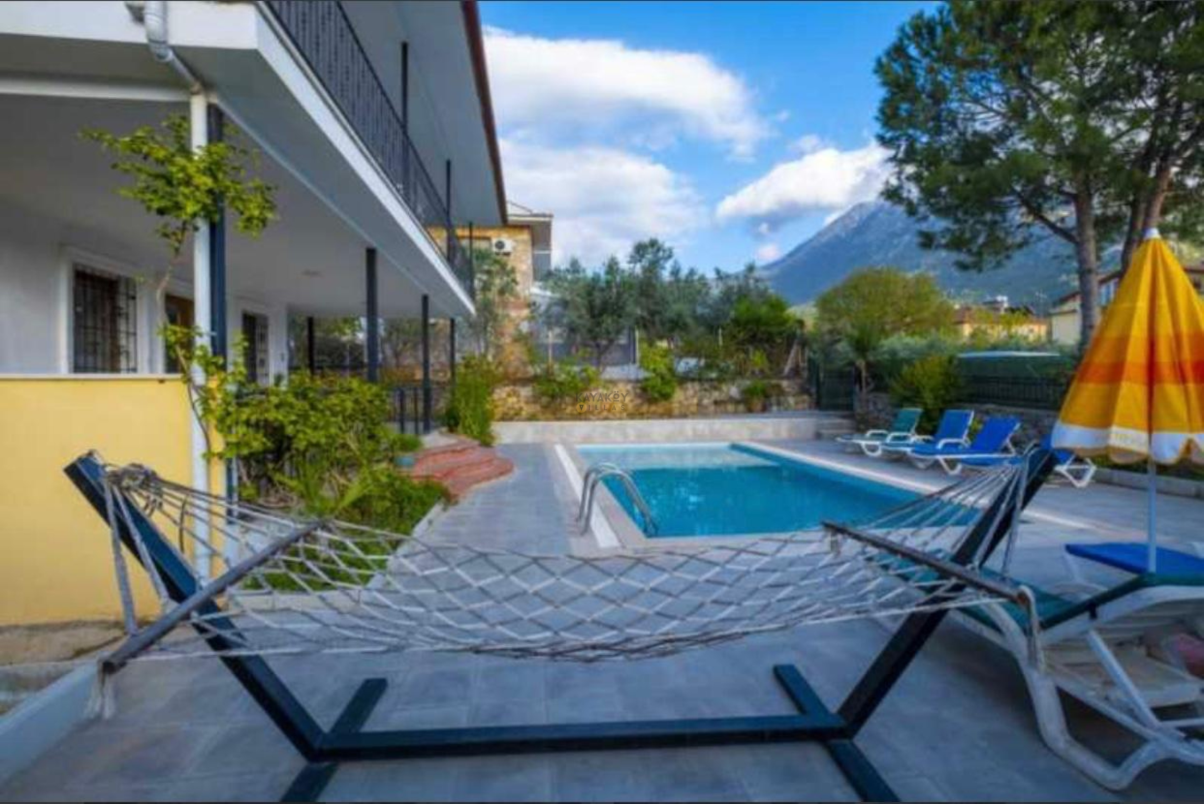 Mobile Gallery 9
