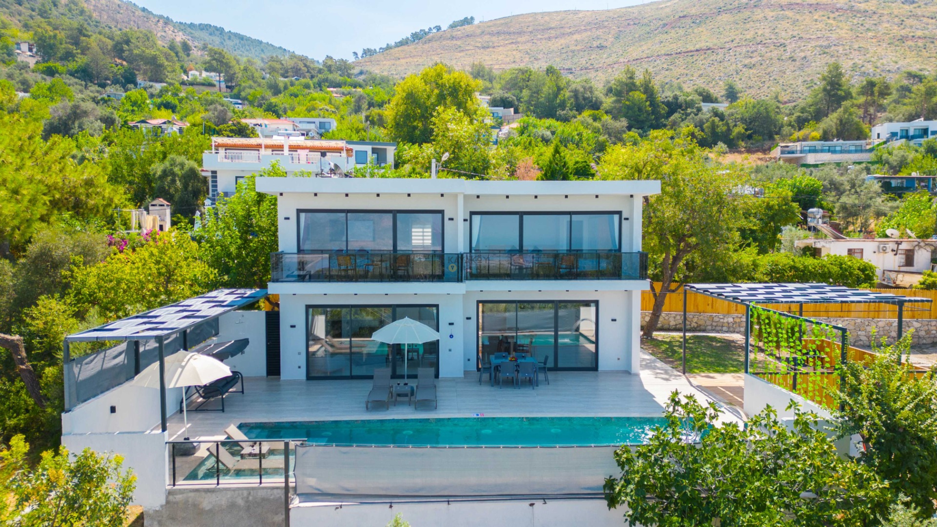 Villa Main