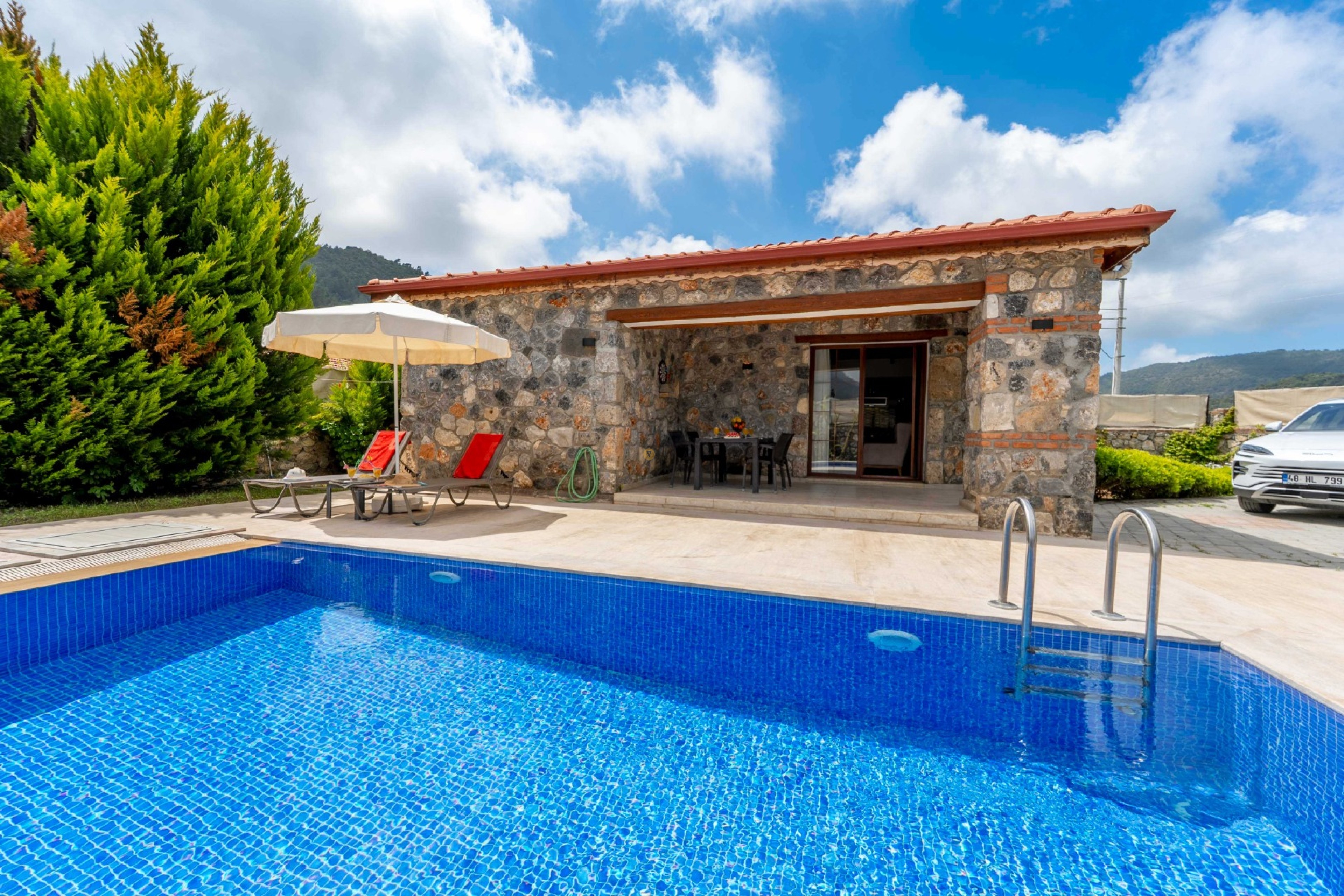 Villa Main