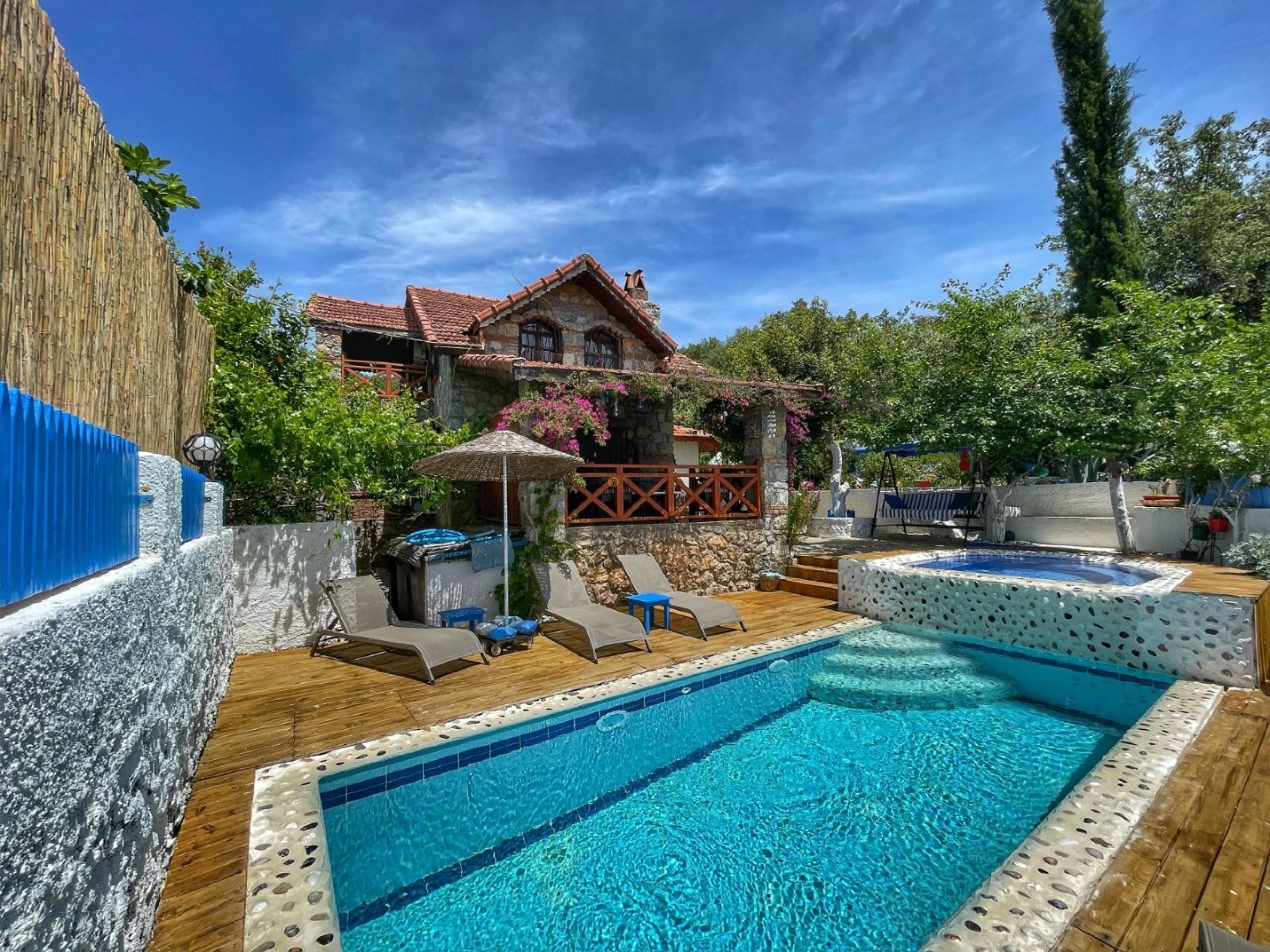 Villa Main