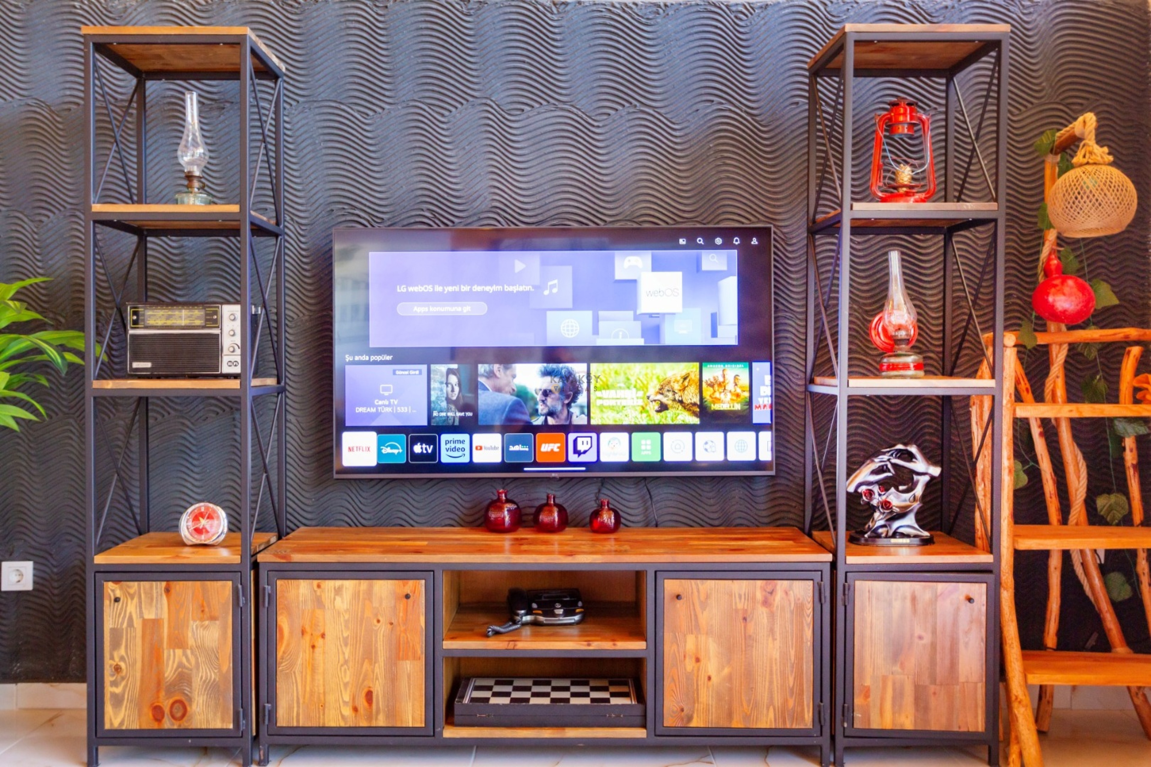 Mobile Gallery 18