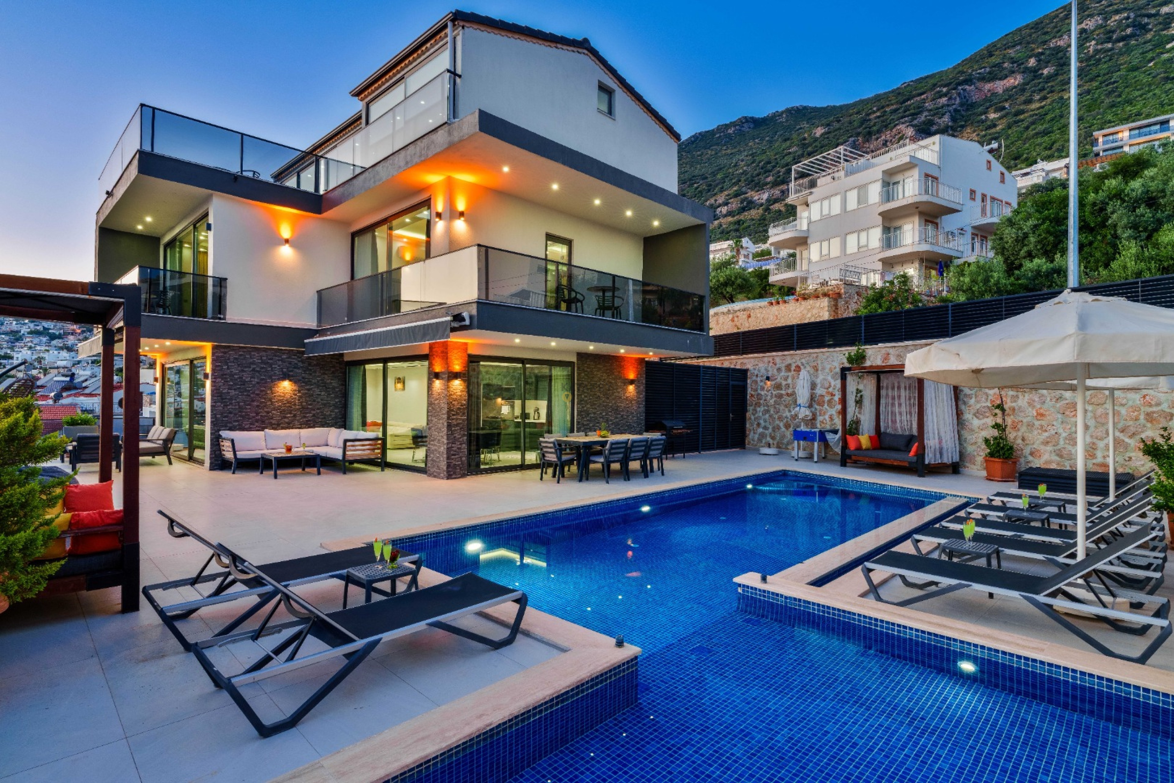 Villa Main