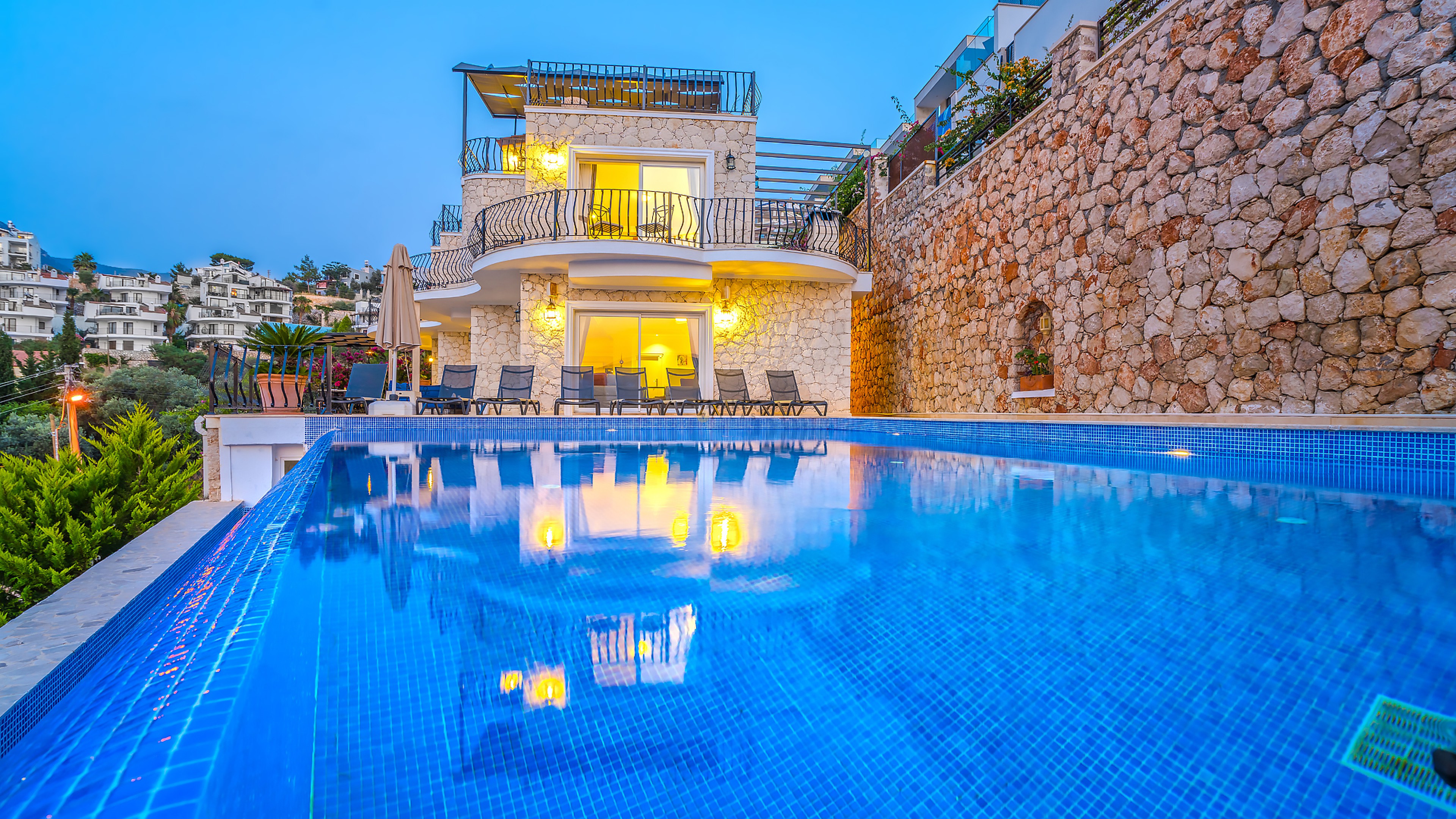 Villa Main