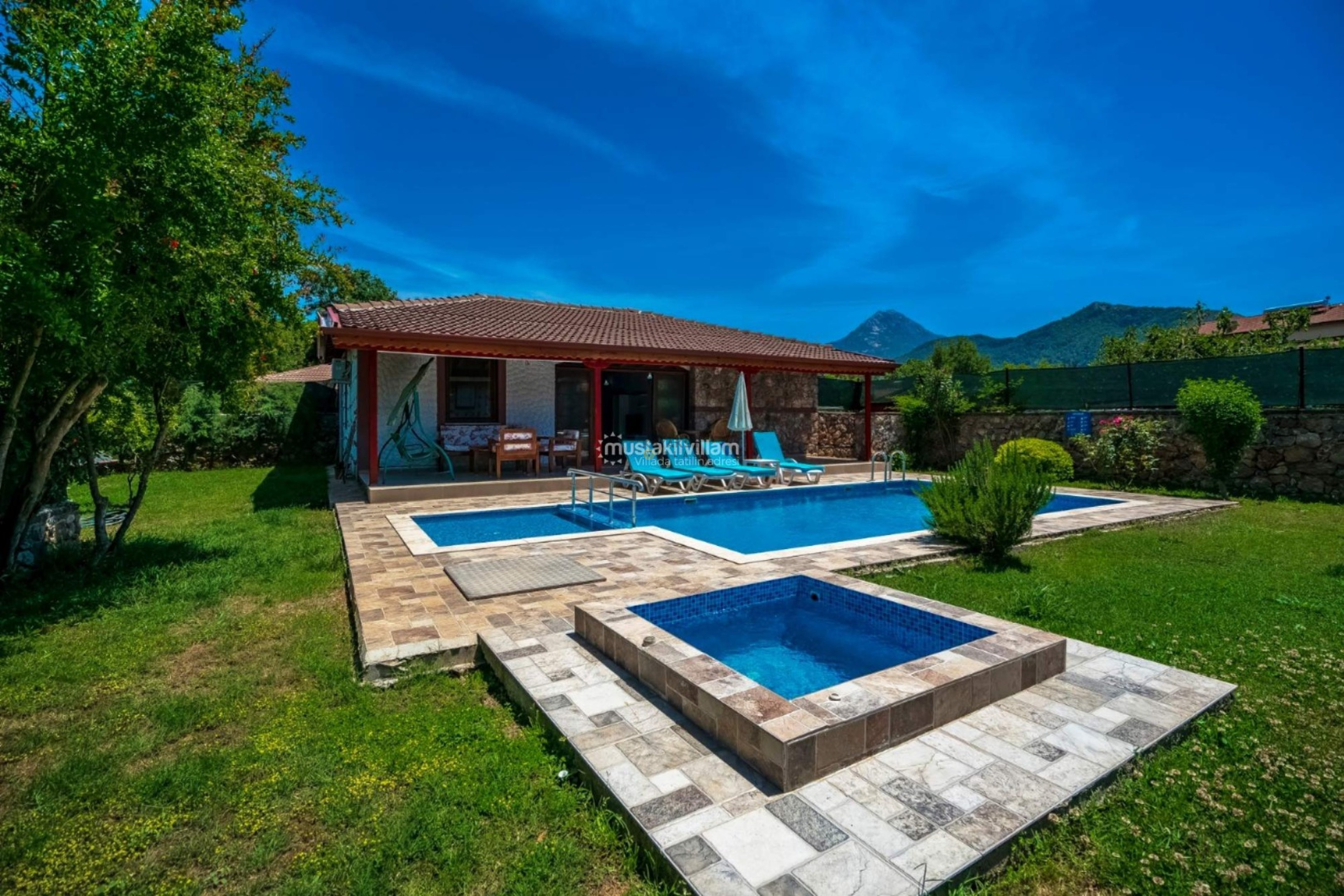Villa Main