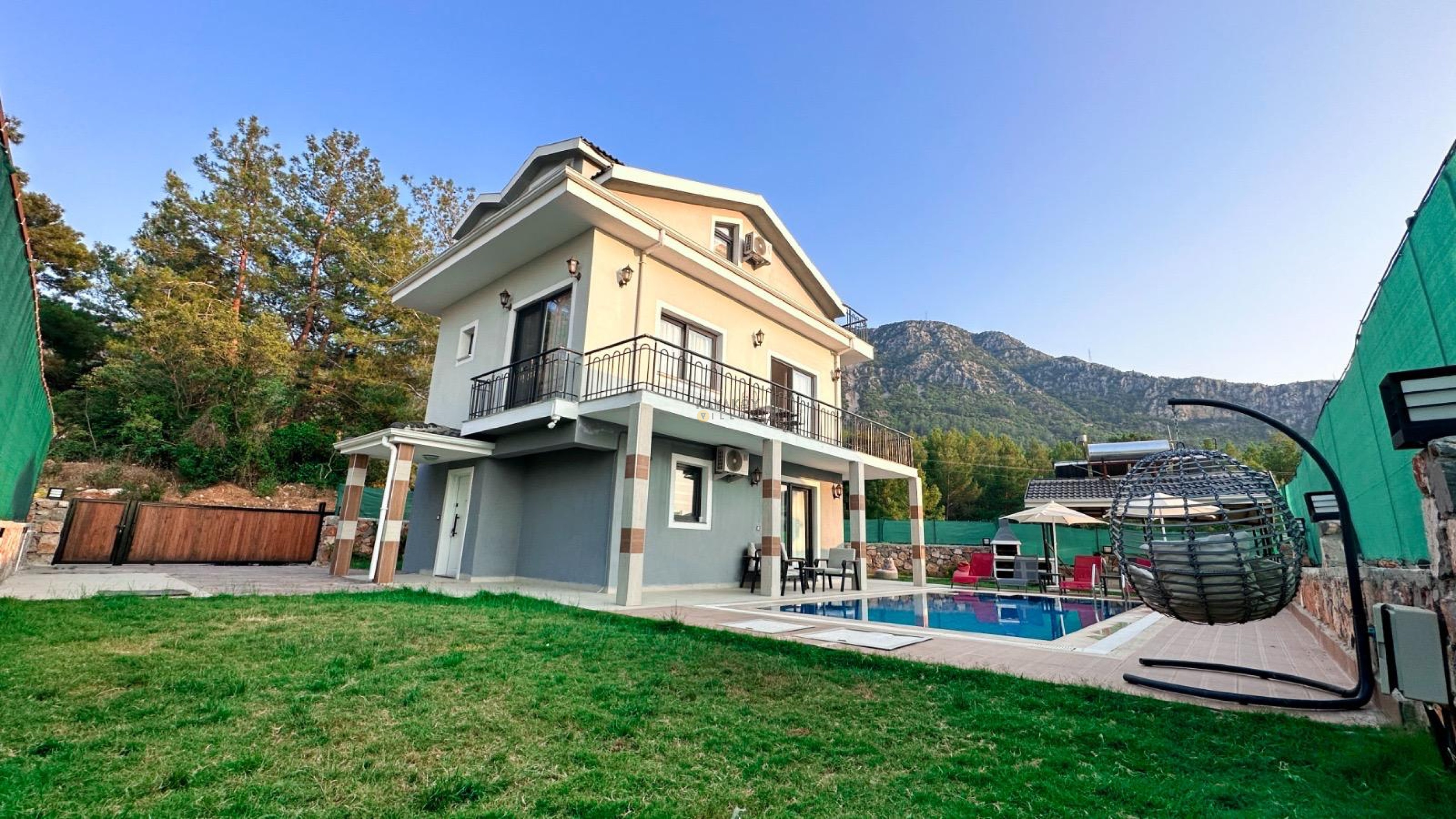 Villa Main