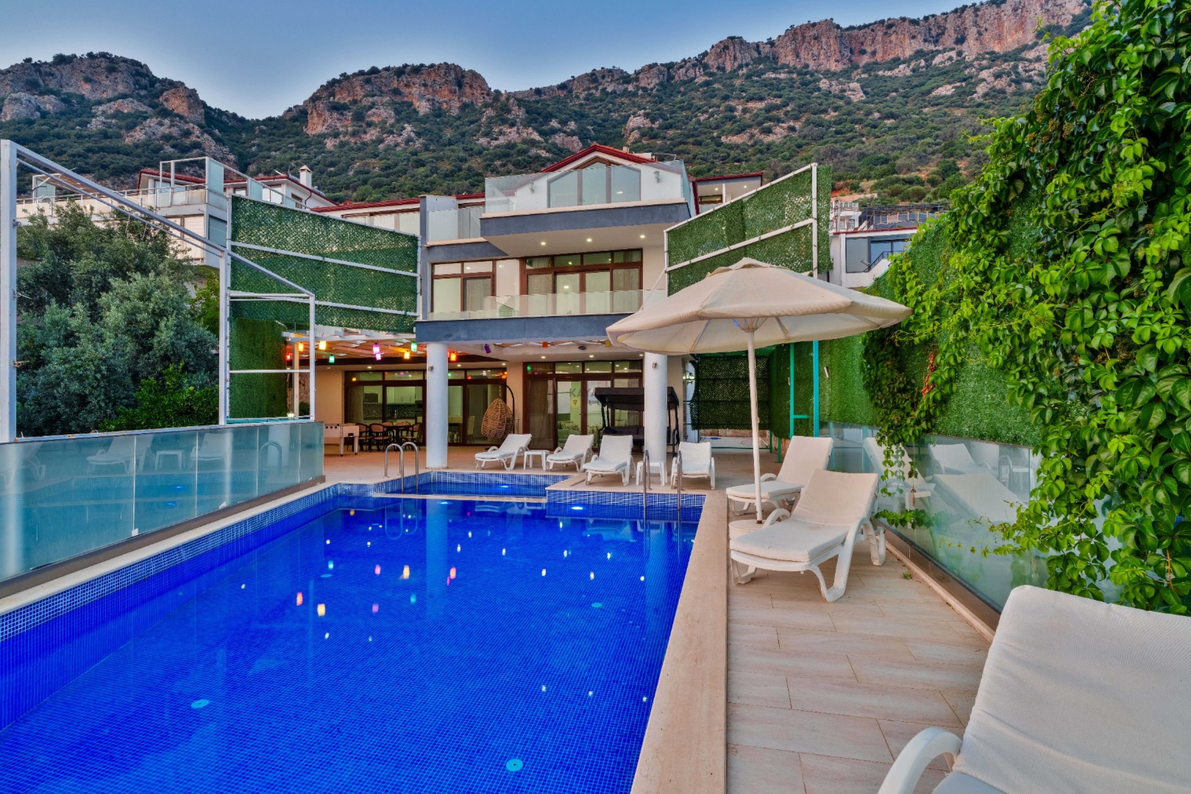 Villa Main