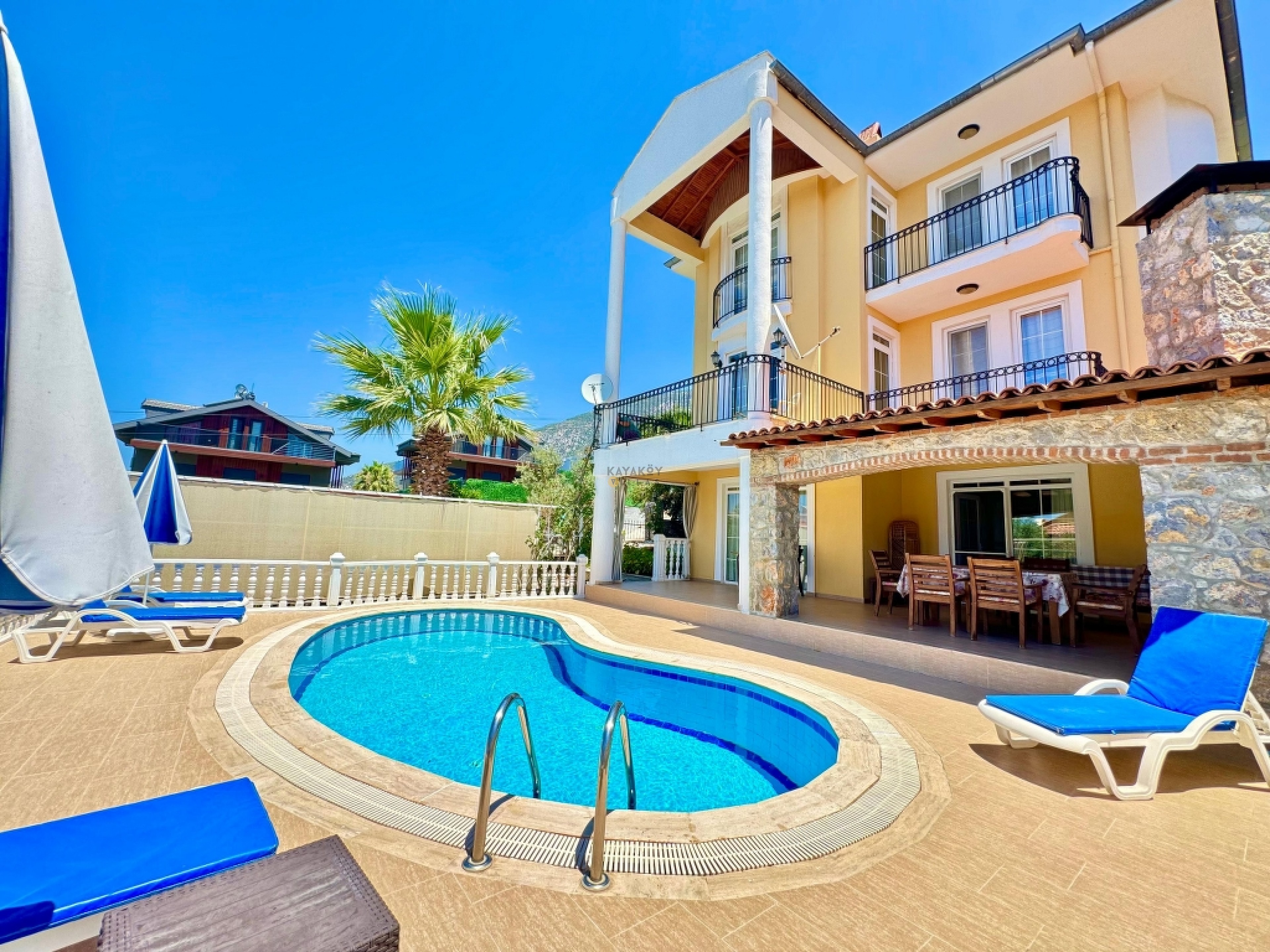 Villa Main