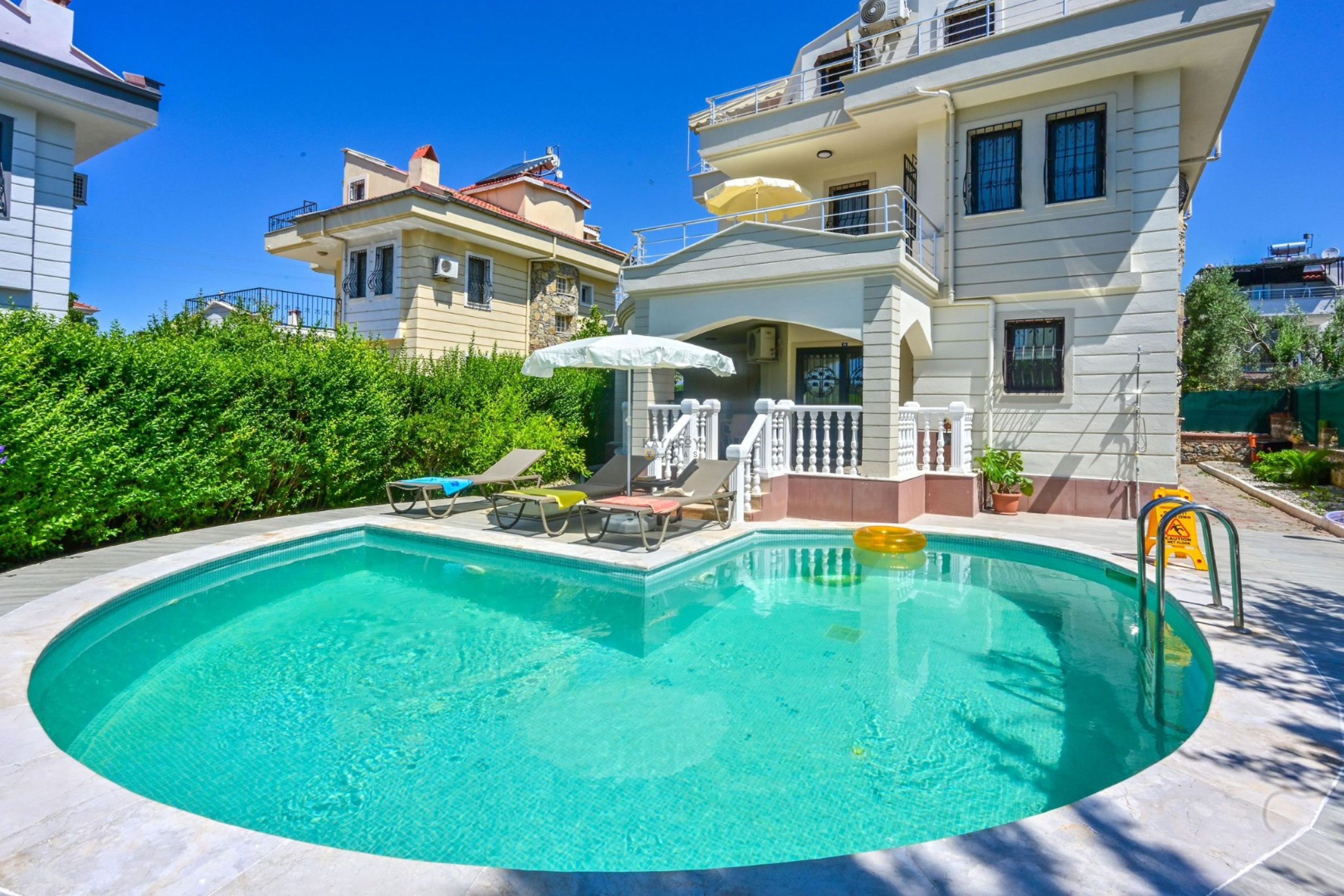 Villa Main