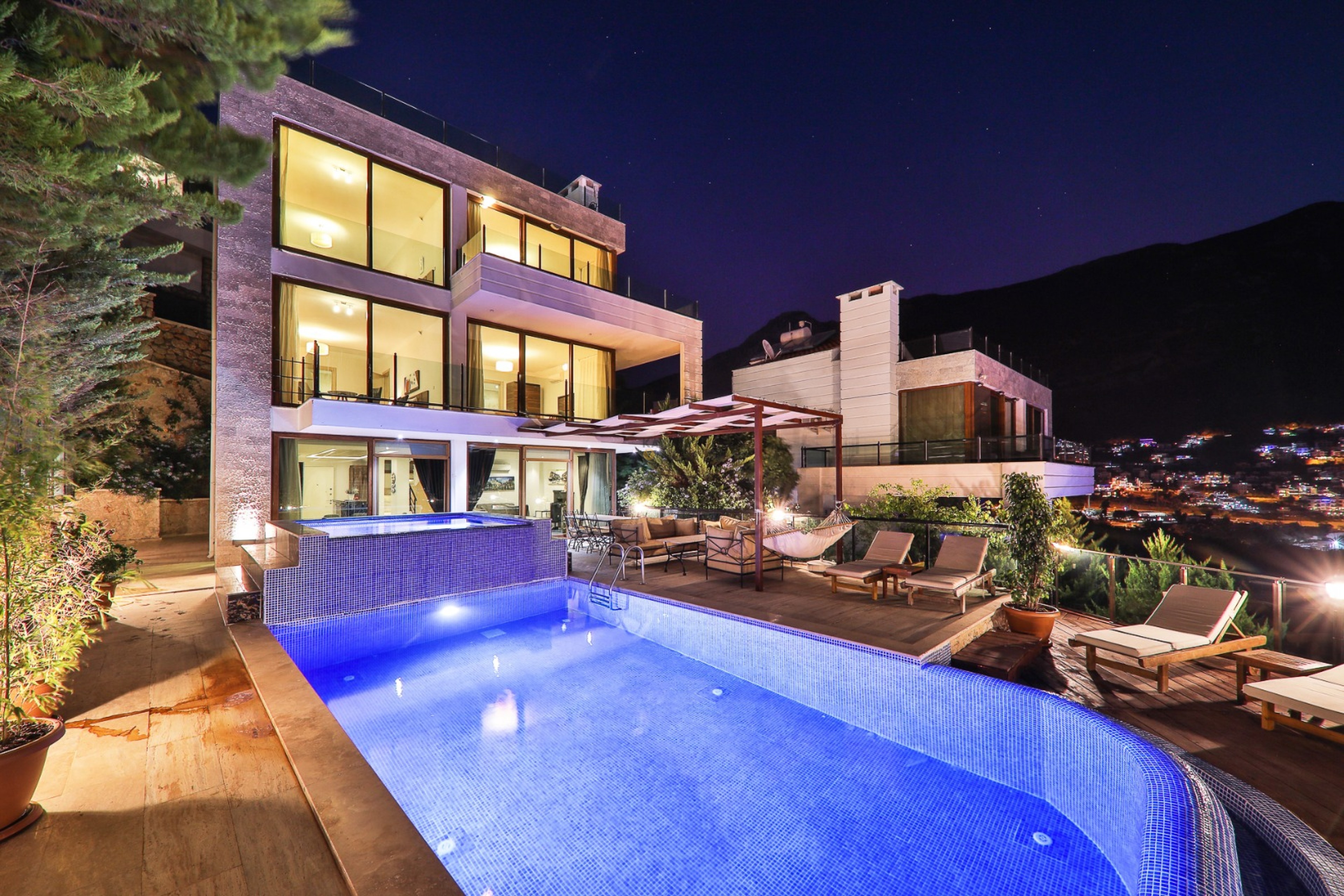 Villa Main