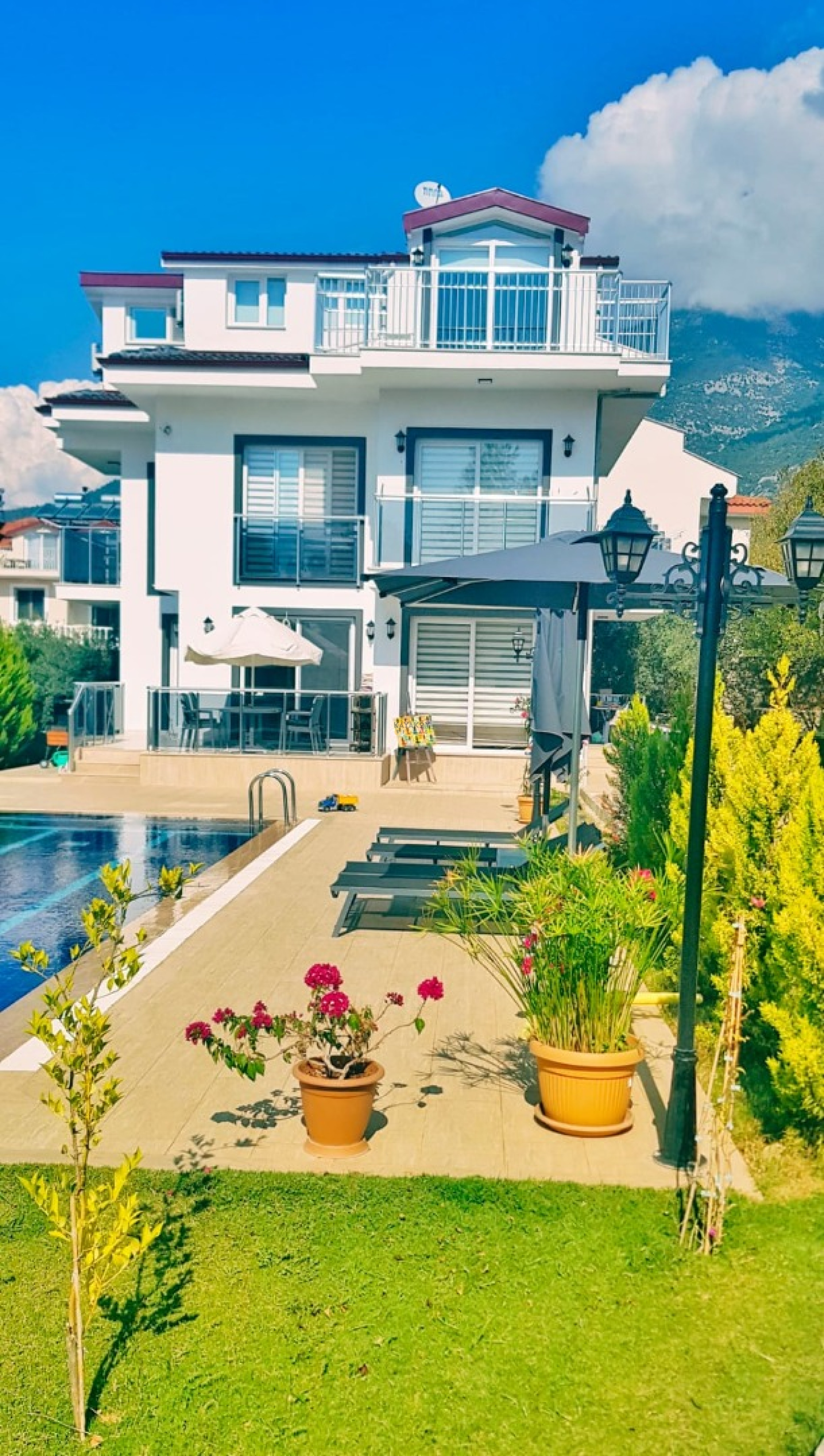 Villa Main