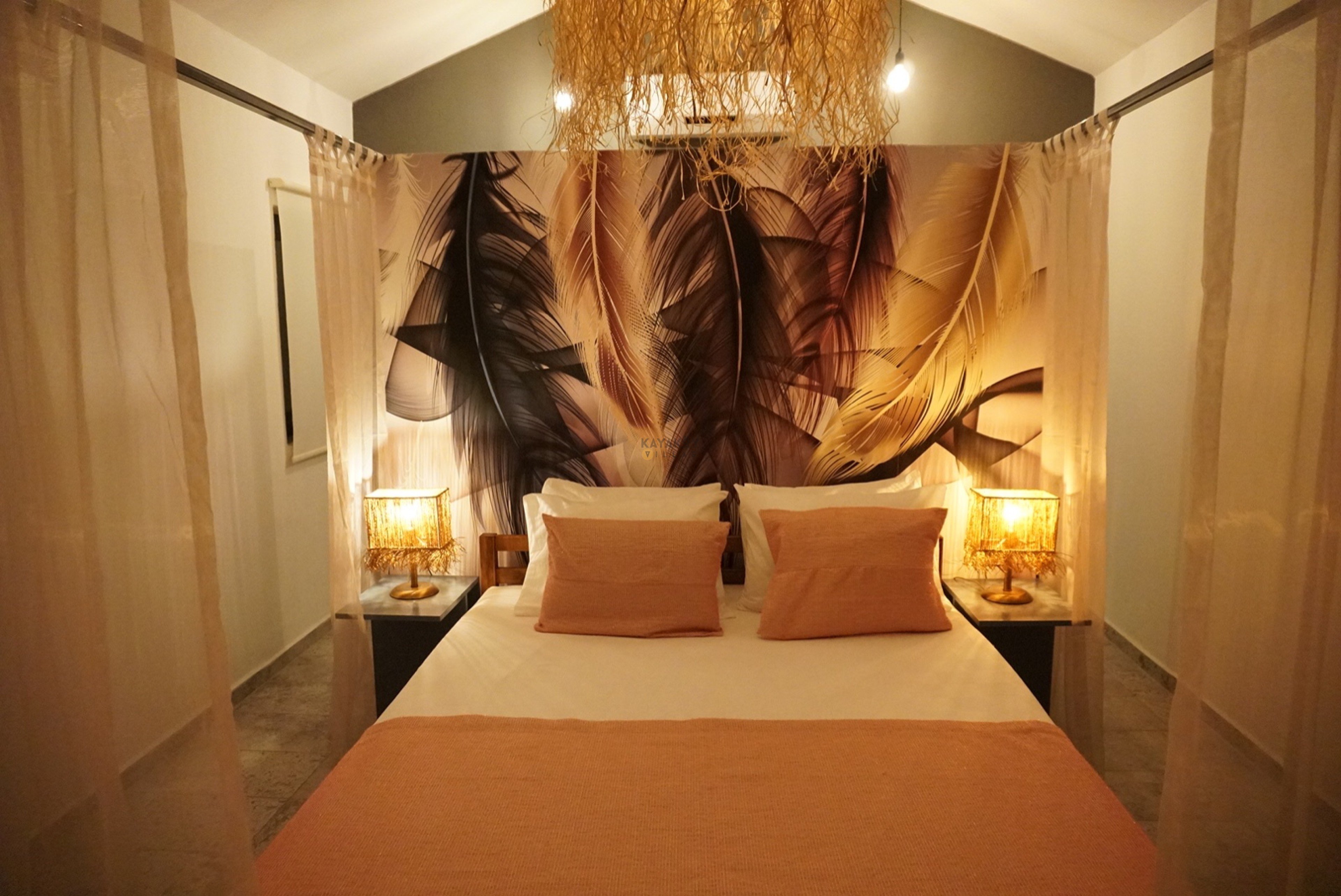 Gallery 0