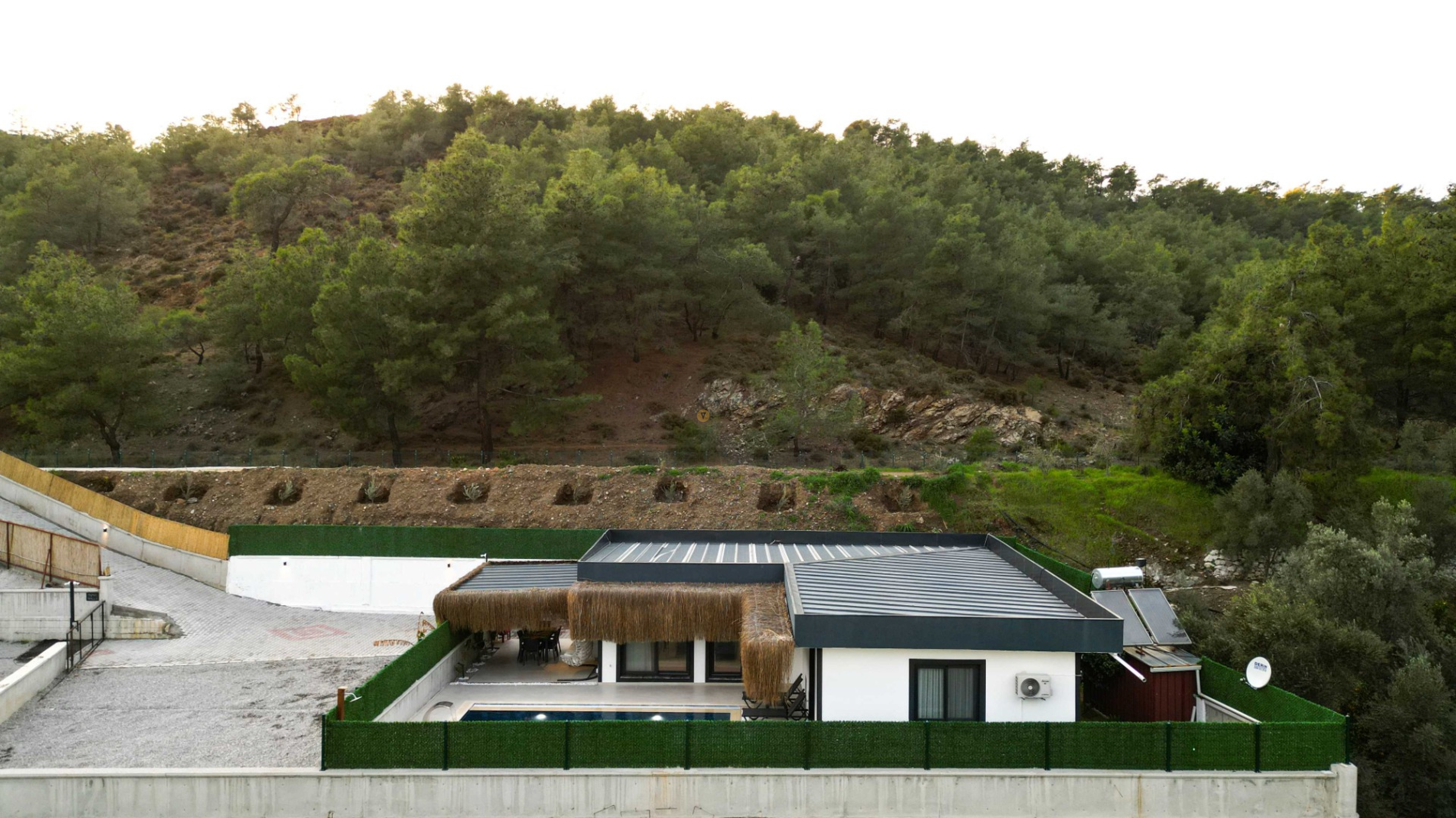 Mobile Gallery 9