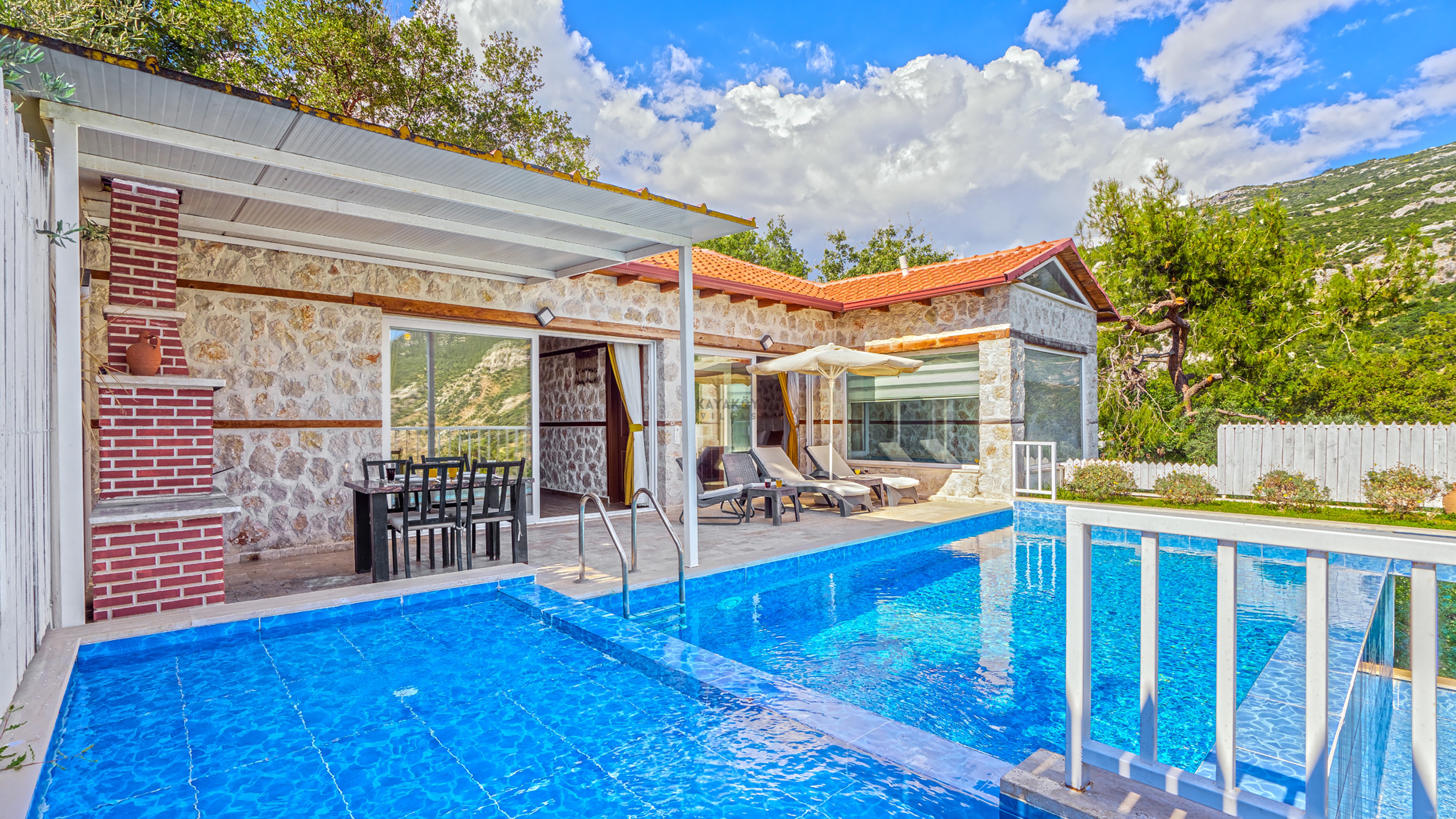 Villa Main