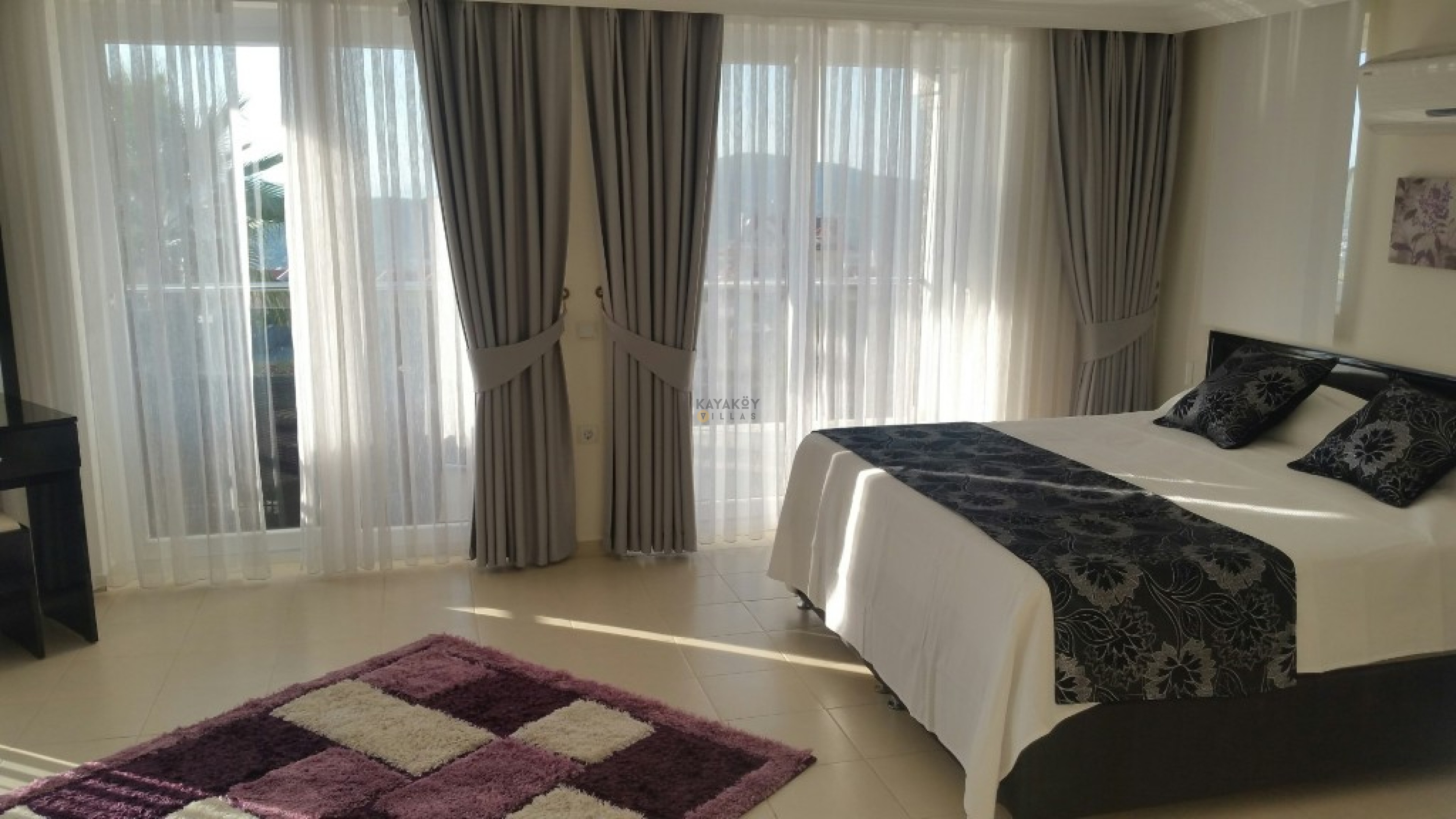 Mobile Gallery 12