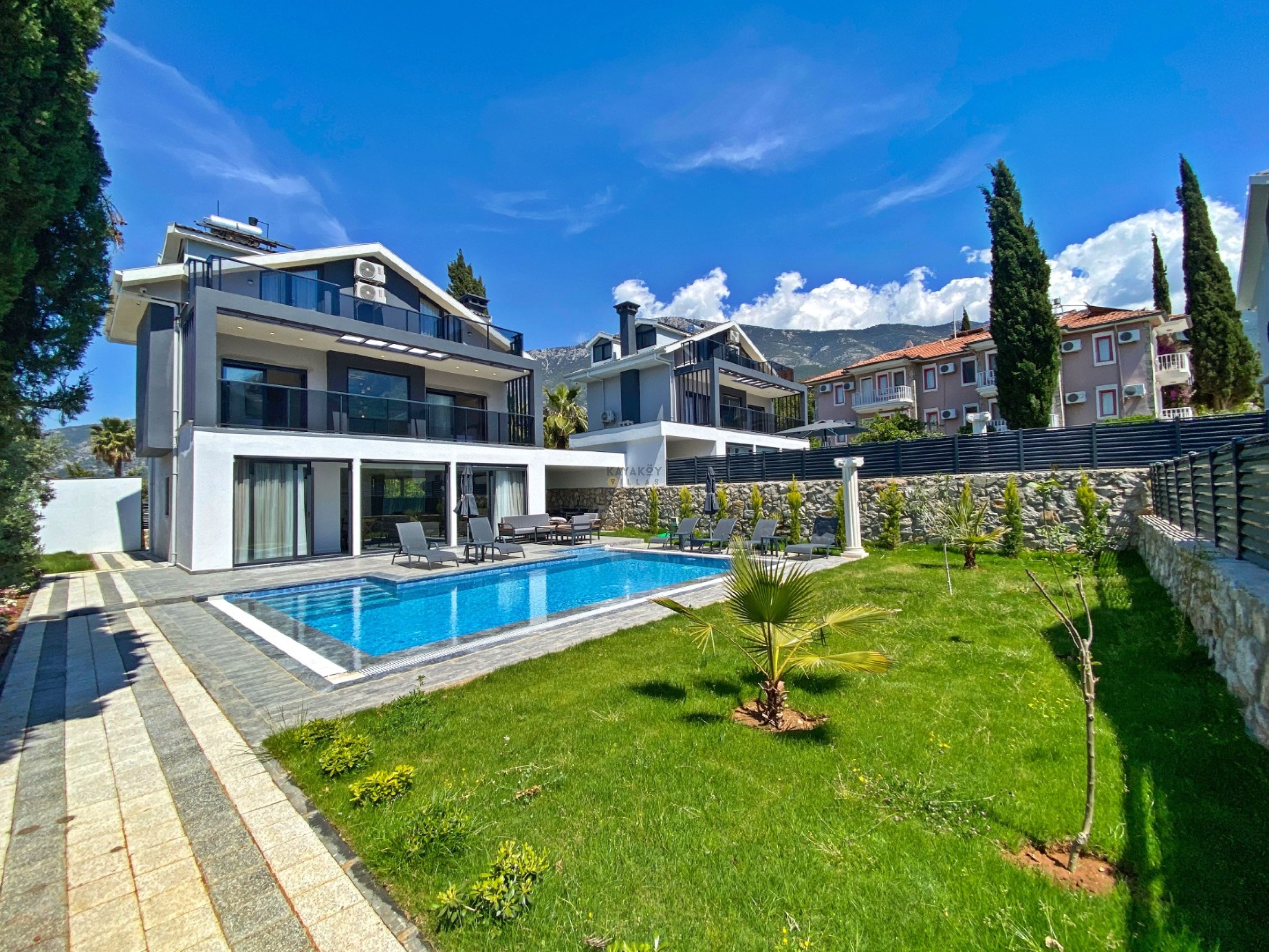 Villa Main