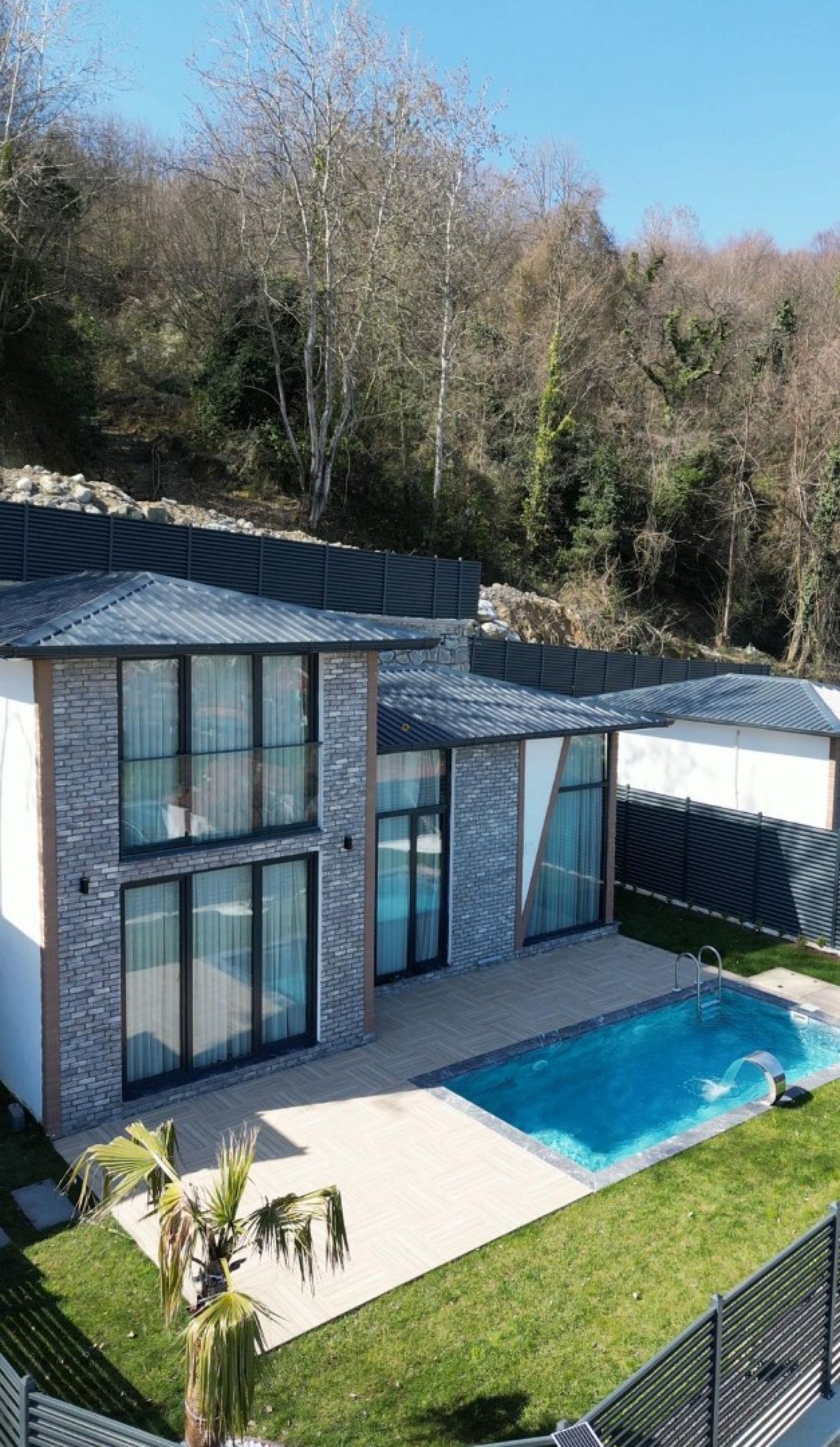 Villa Main