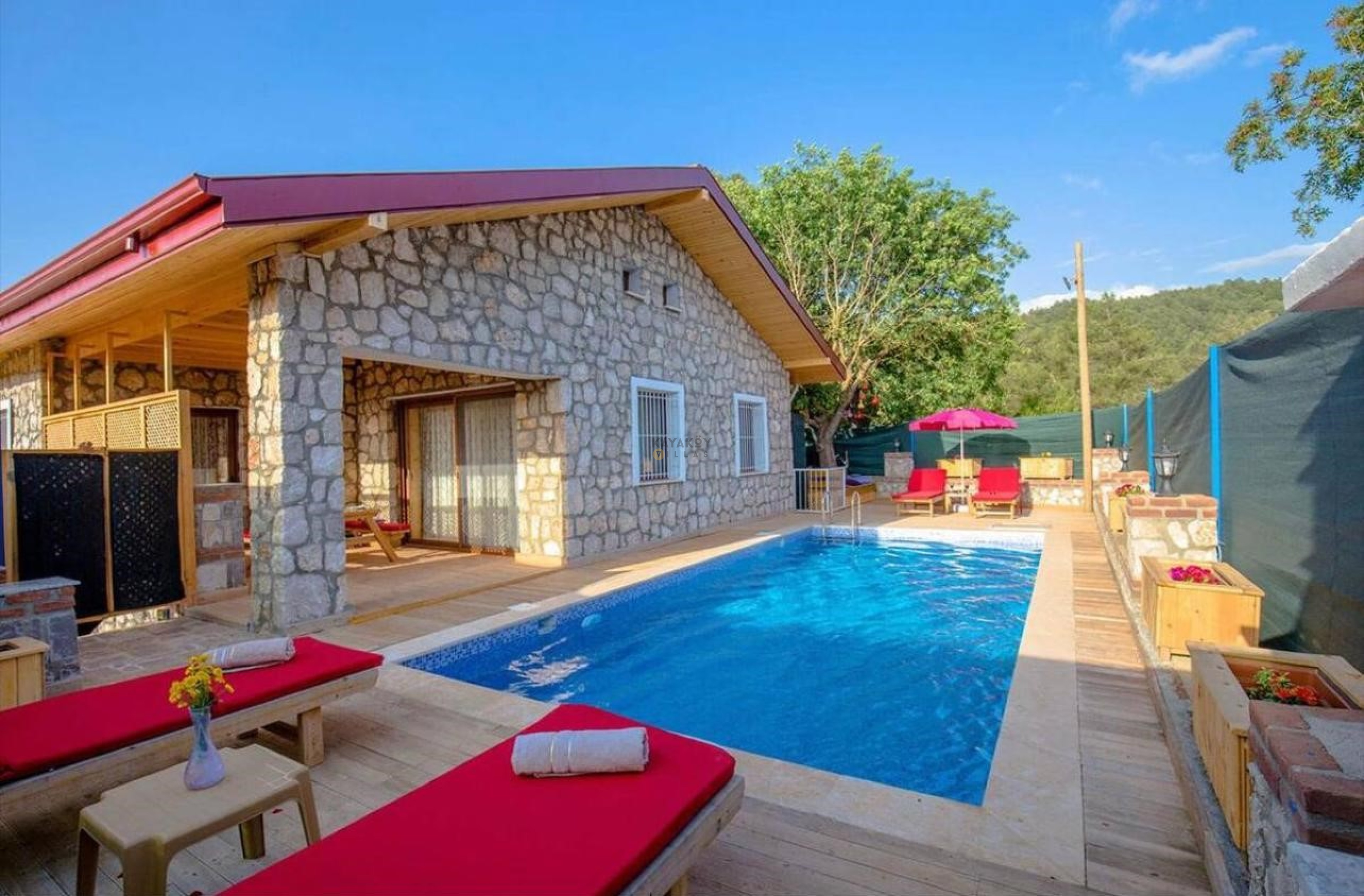 Villa Main