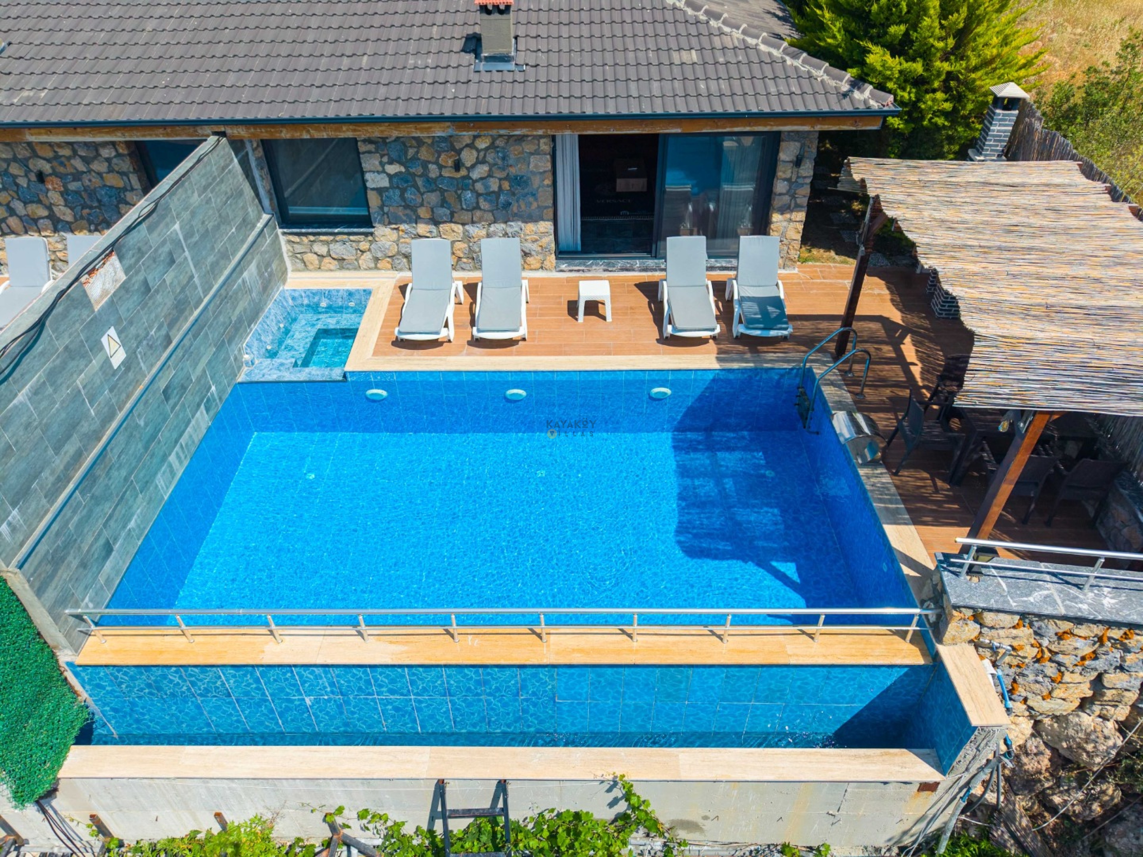 Villa Main