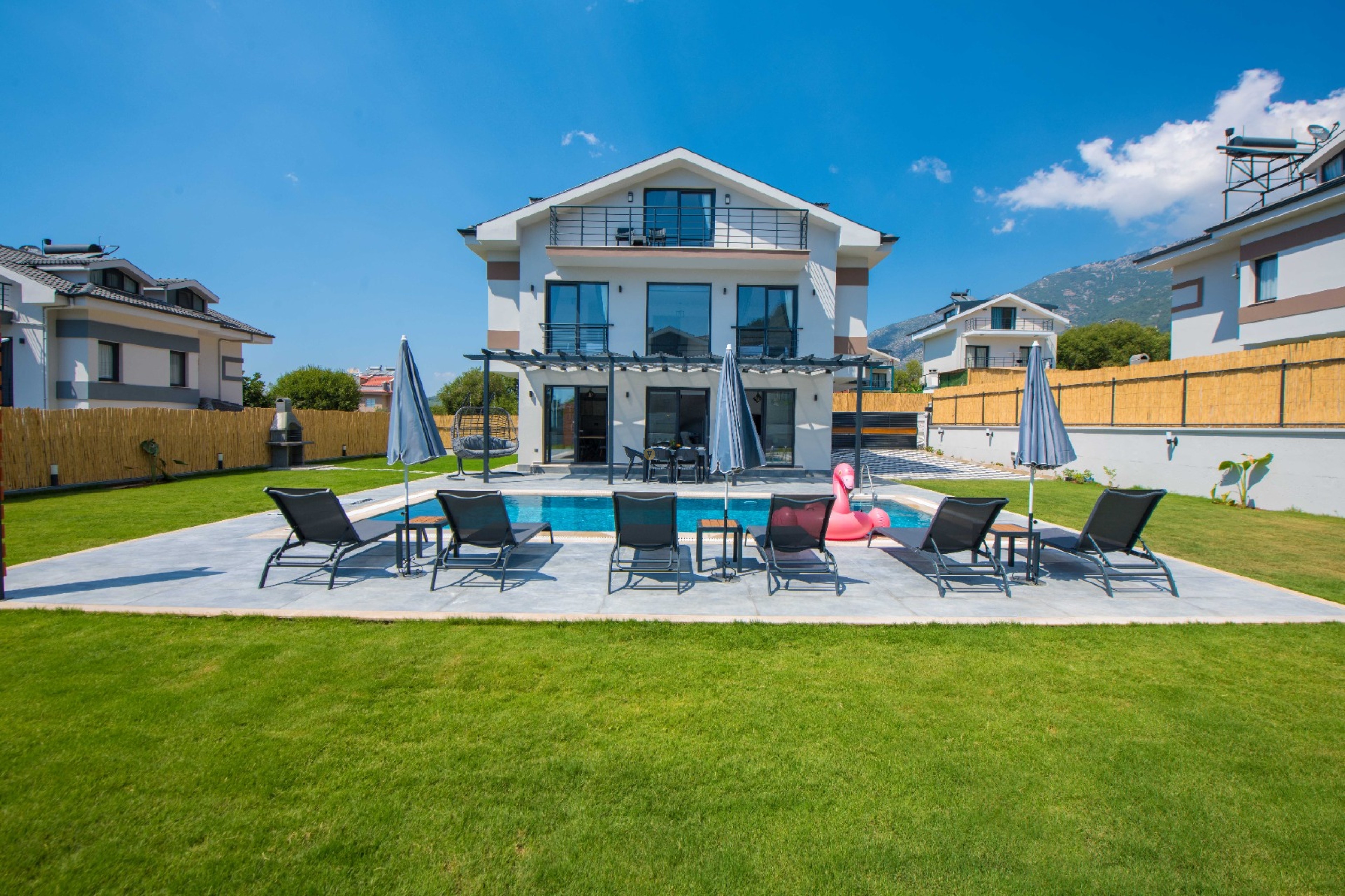 Villa Main